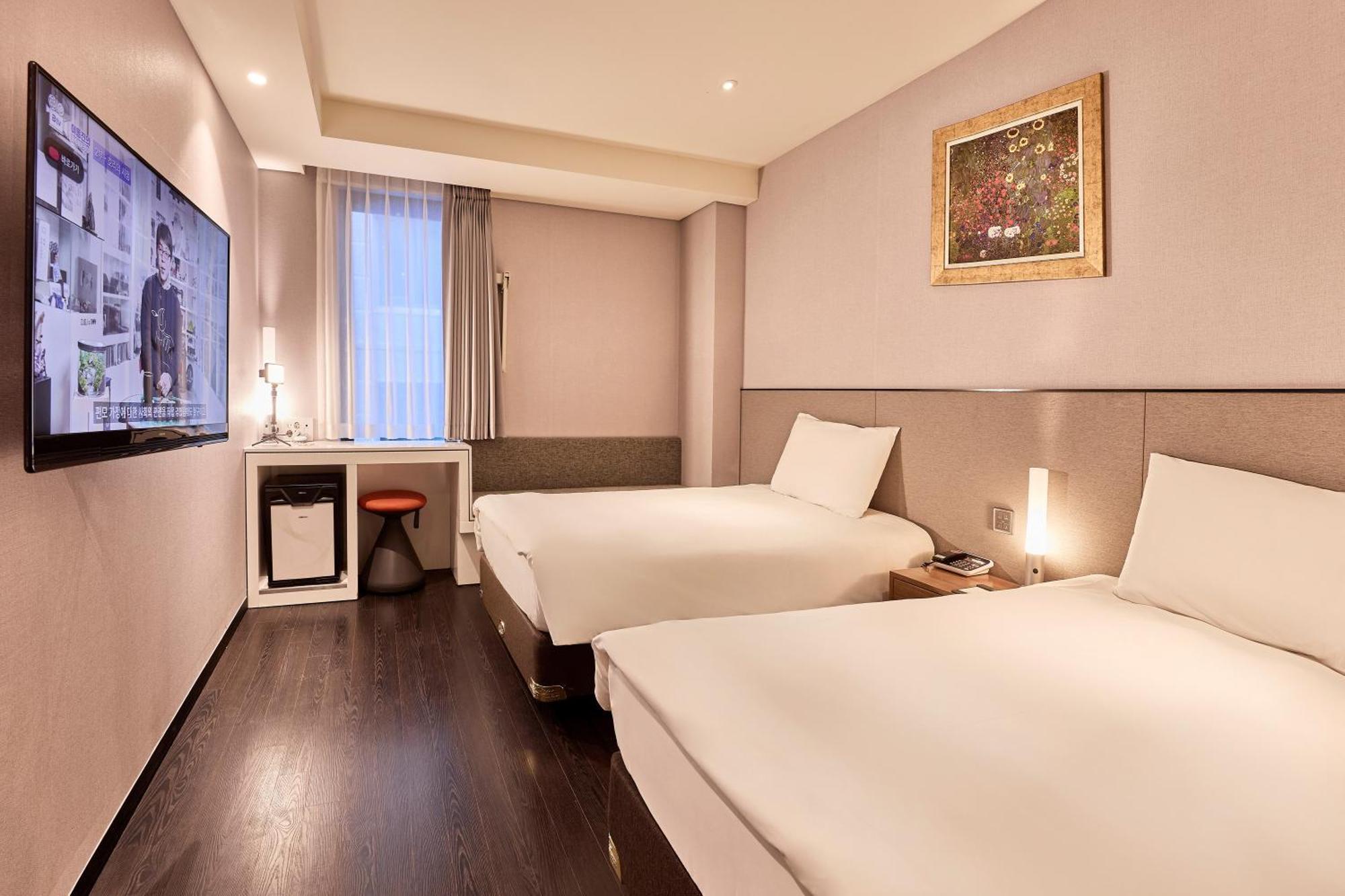 Superior Twin Room,1661140091:JPEG