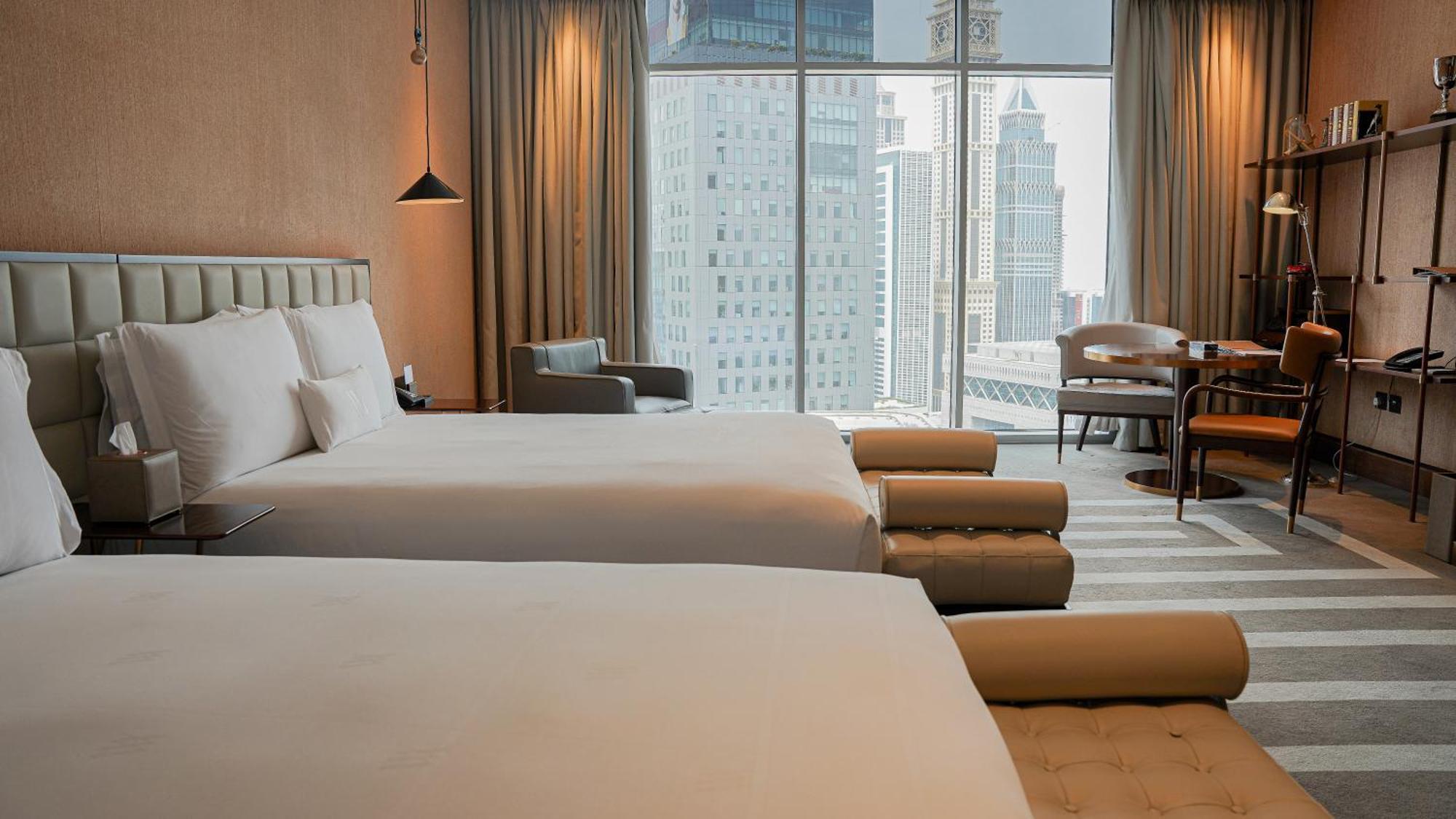 Deluxe Queen Room Mobility Accessible
