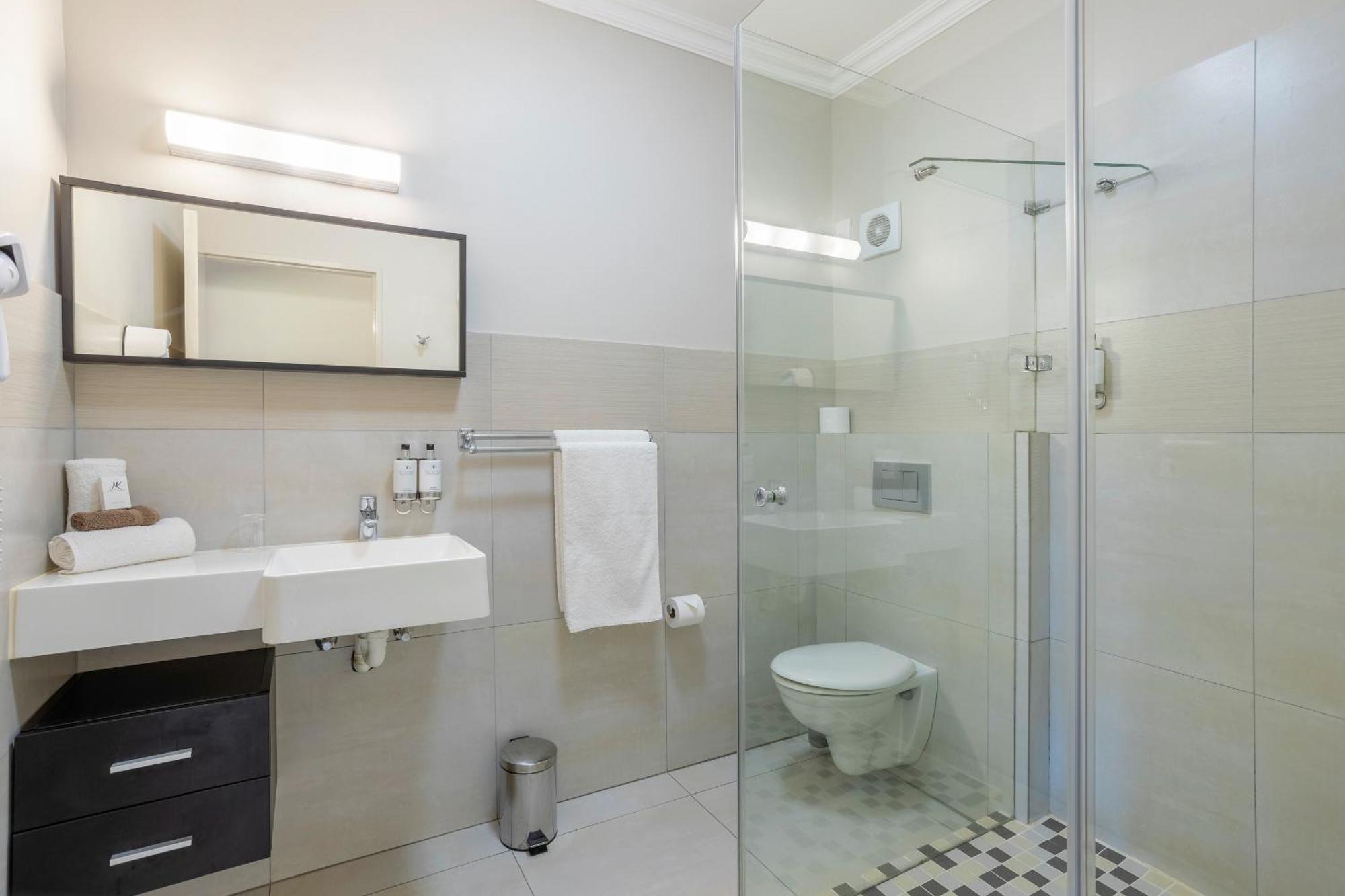 Standard Double Room,1661646308:JPEG