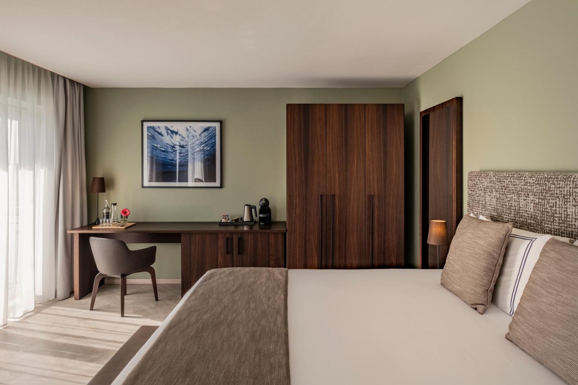 Deluxe Suite Sea View