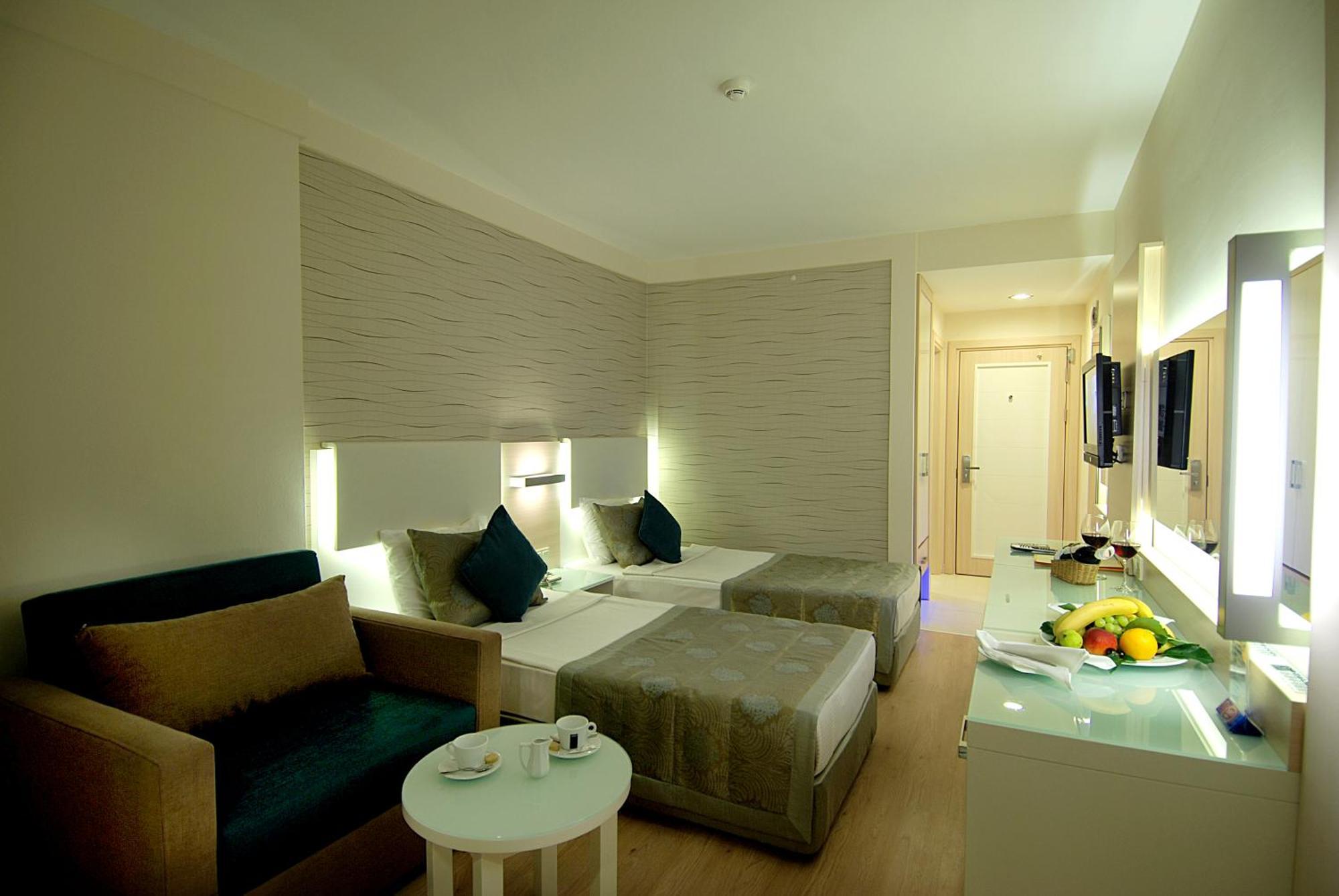Standard Double or Twin Room Land View