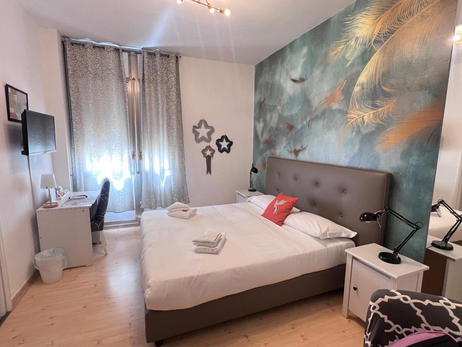 Deluxe Queen Room