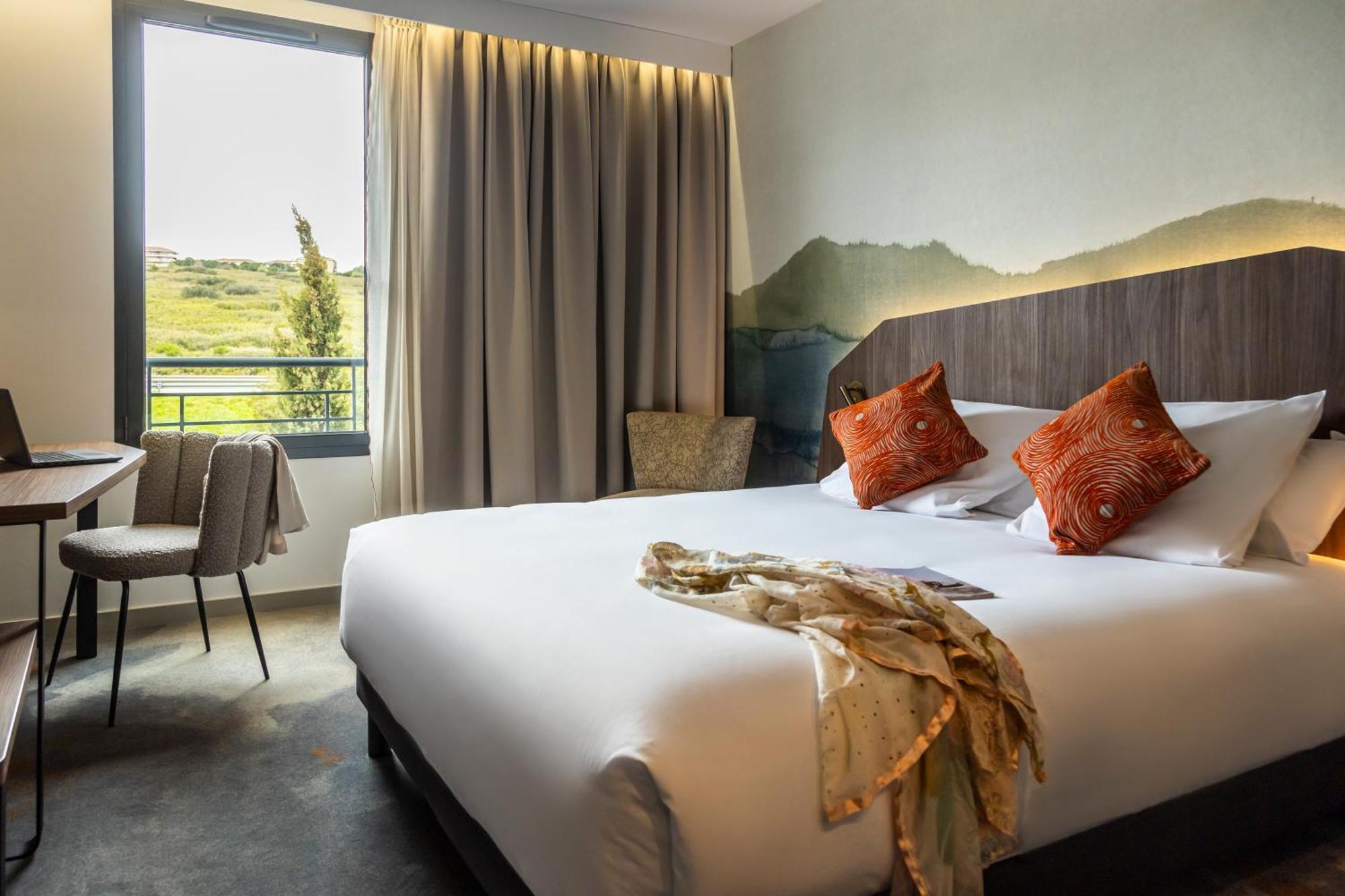 Superior Queen Room with Garden View,1717022765:JPEG