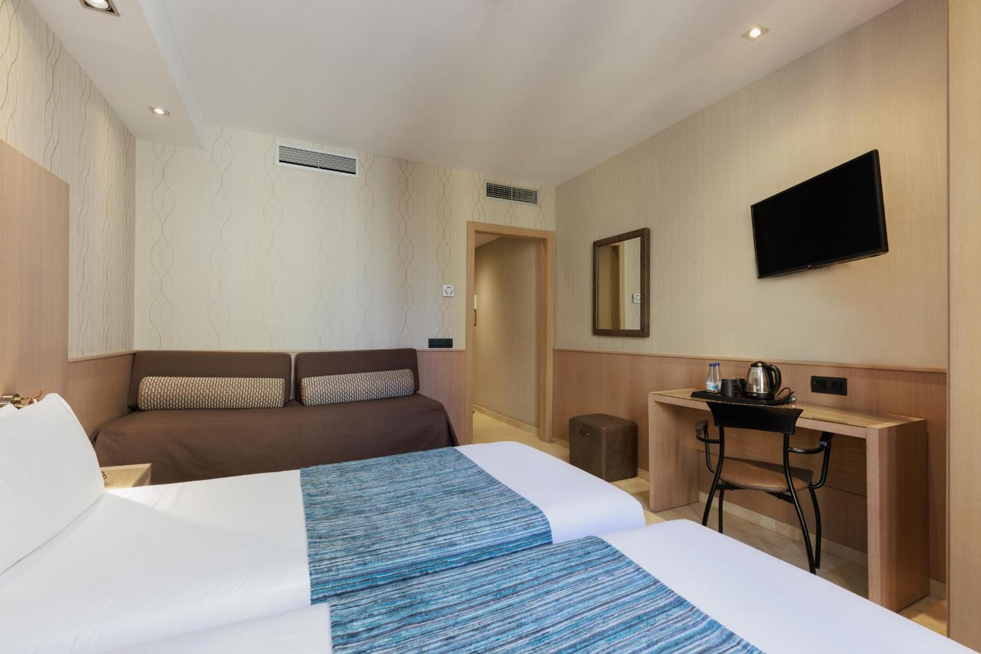Double or Twin Room Extra Bed