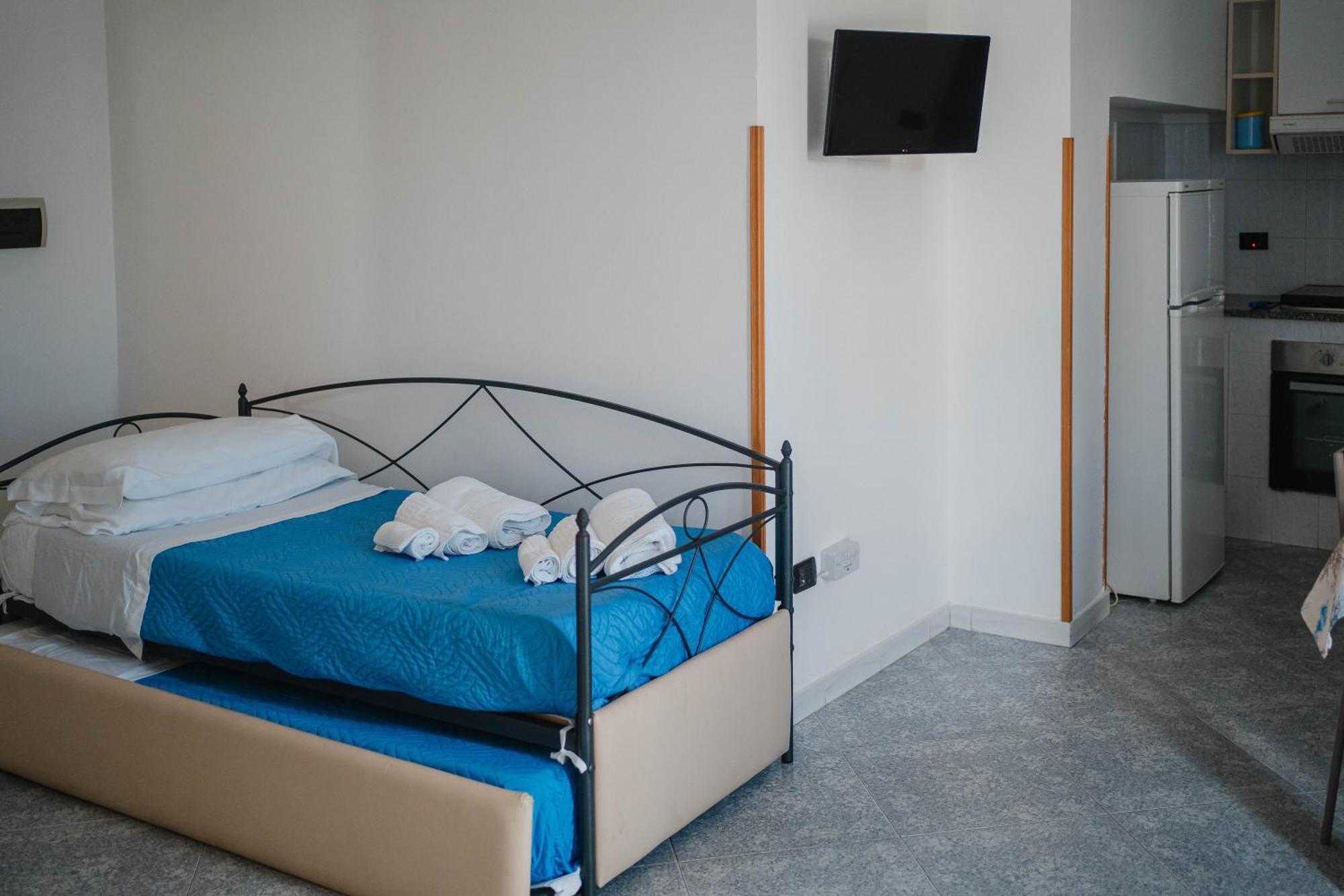 Two-Bedroom Apartment Sea View