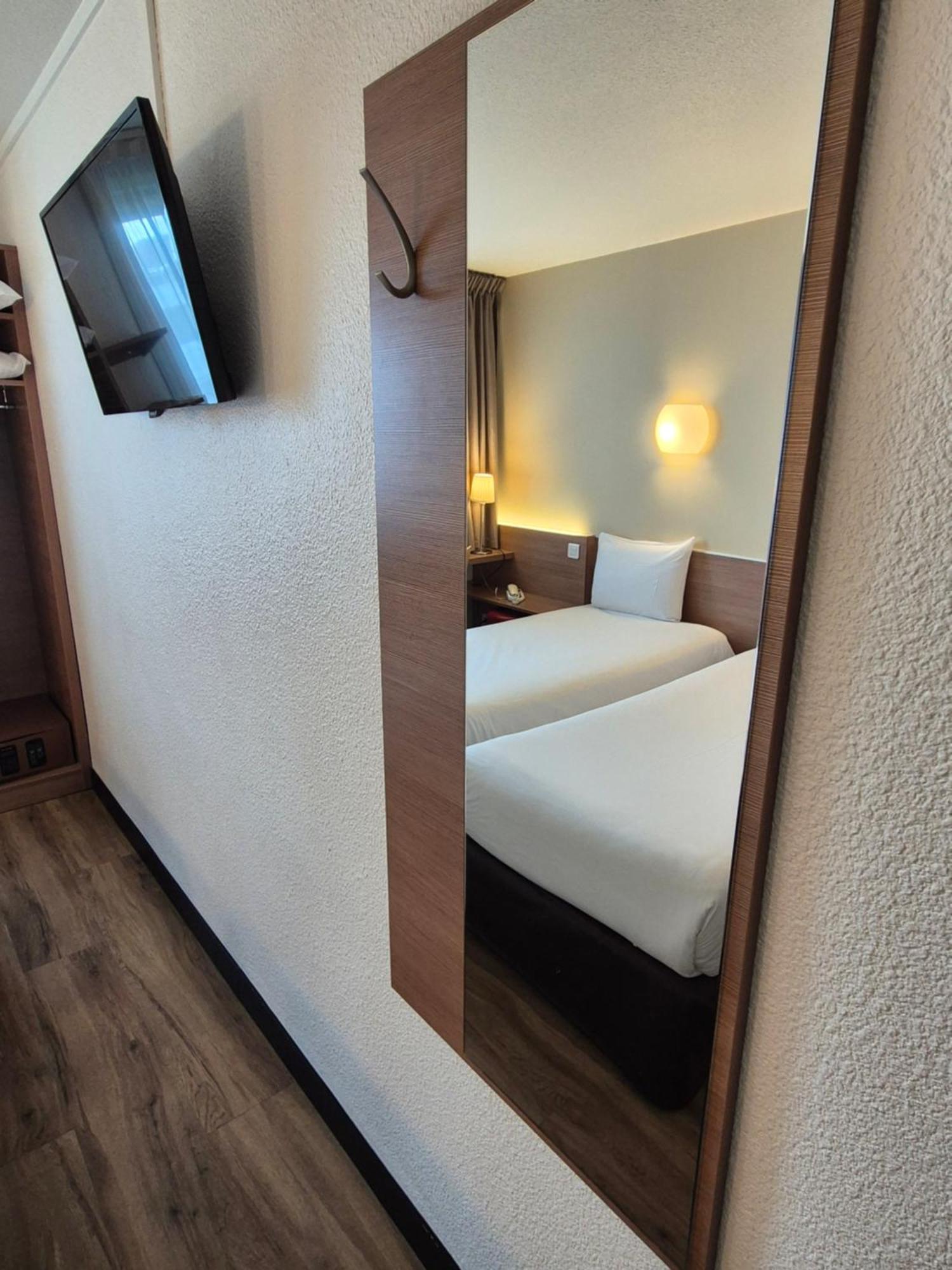 Standard Room - 2 Single Beds,1300590460:JPEG