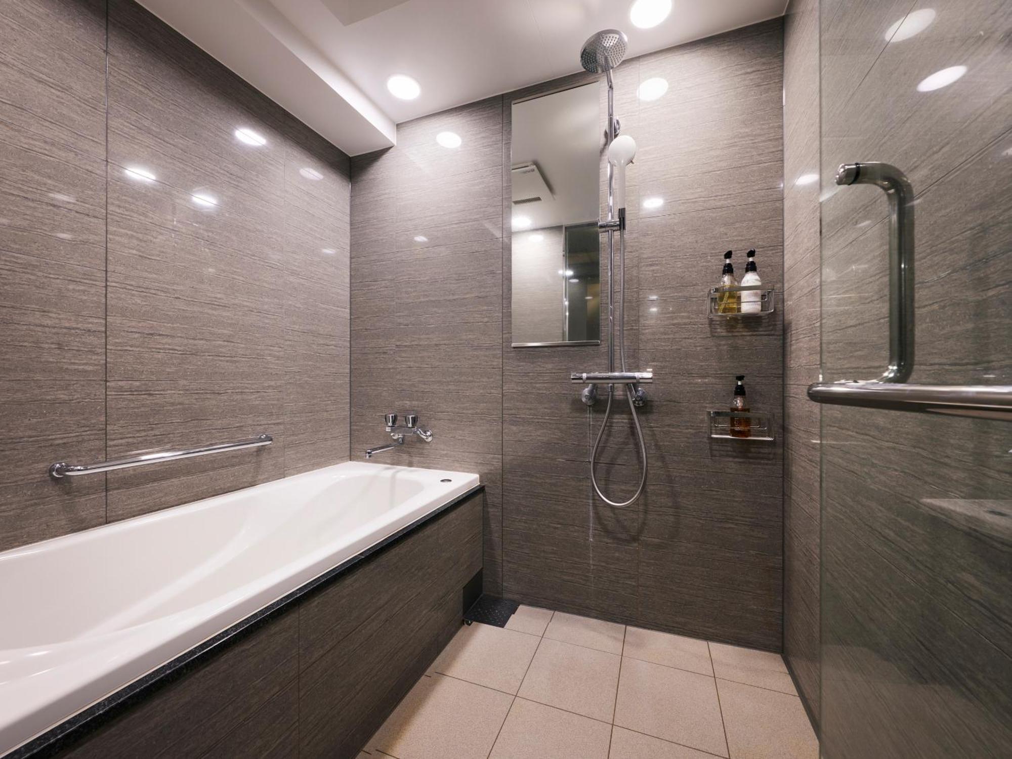 Deluxe Family Suite