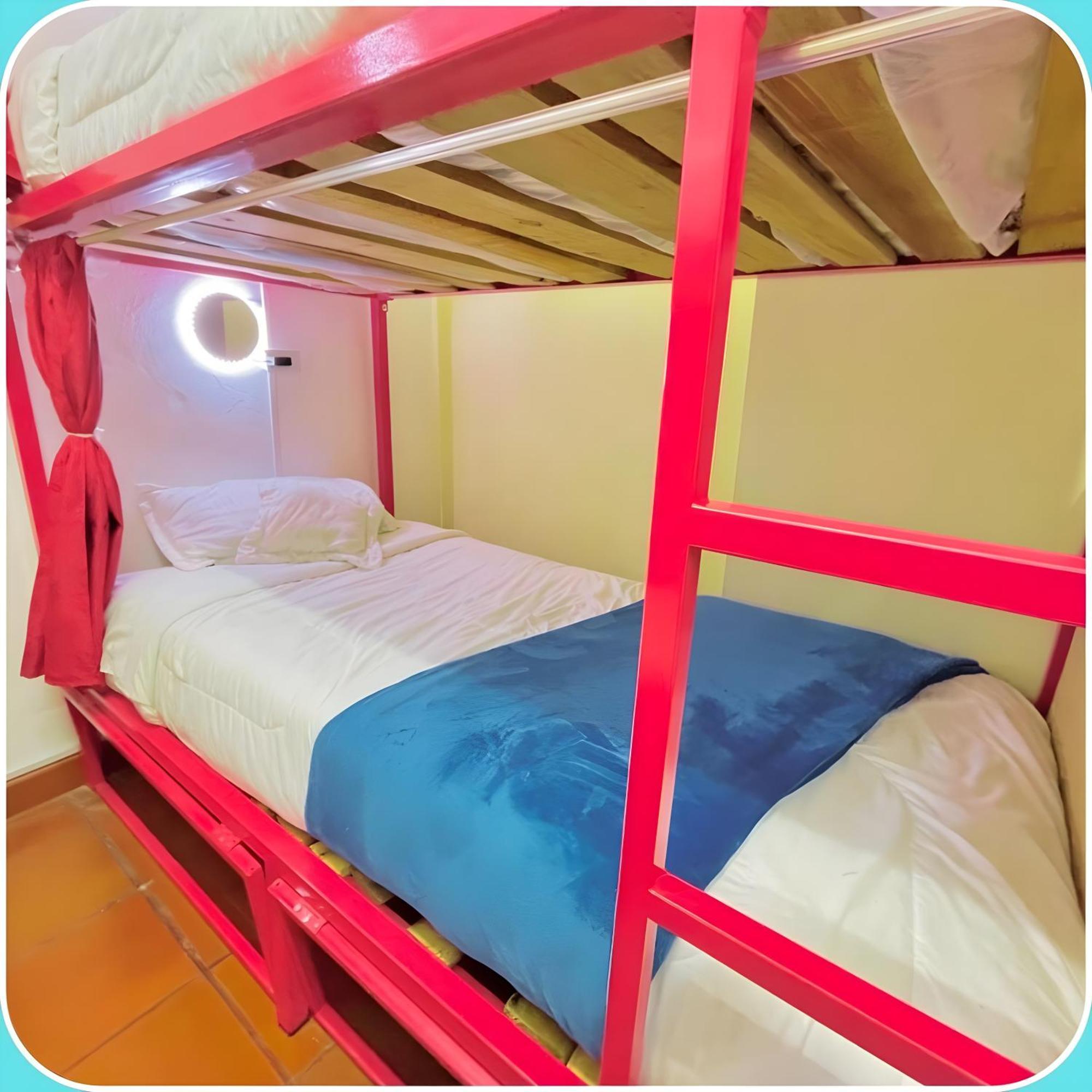 Bed 4-Bed Mixed Dormitory Room