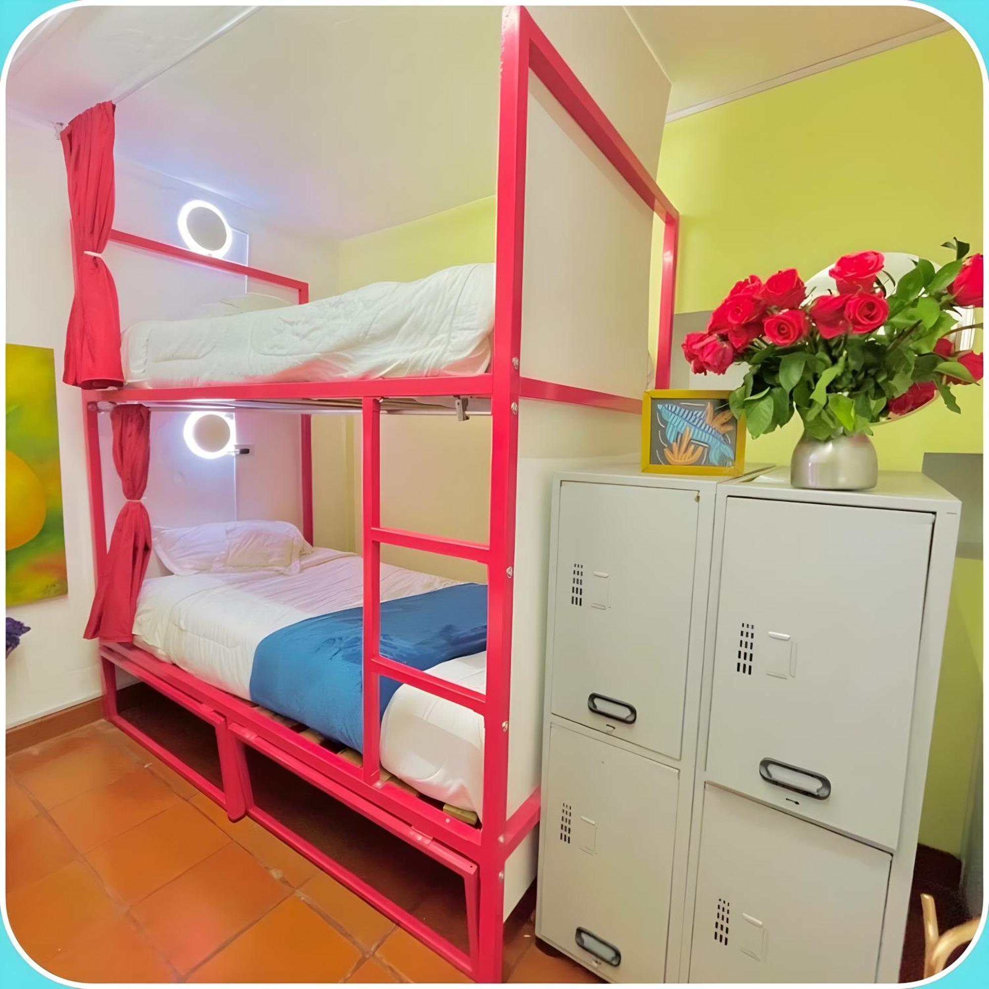 Bed 4-Bed Mixed Dormitory Room