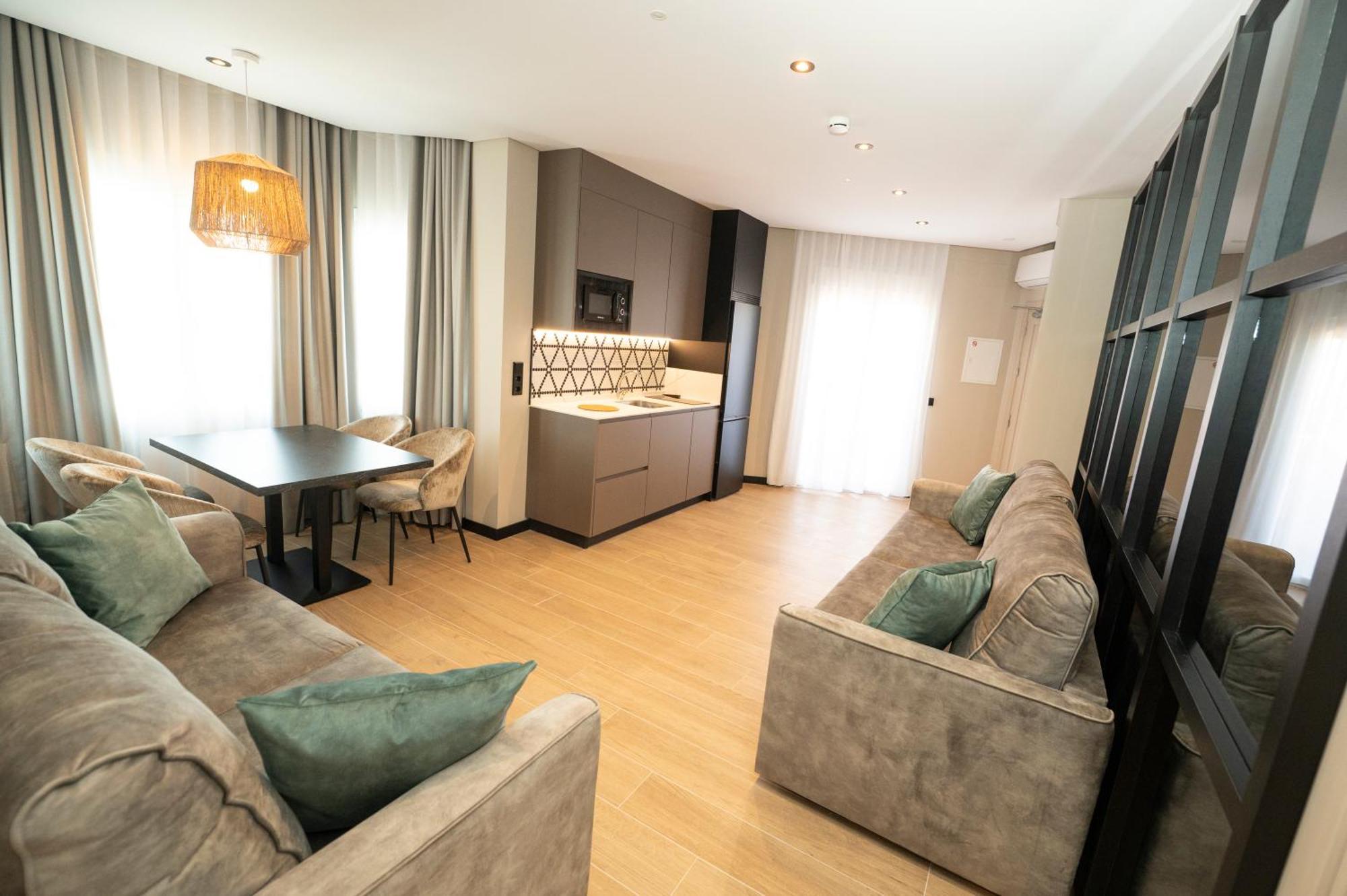 Superior Apartment