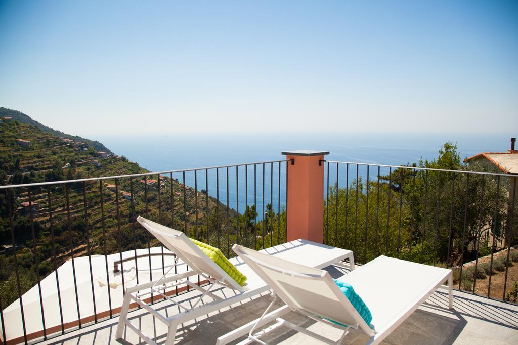 Triple Room Sea View
