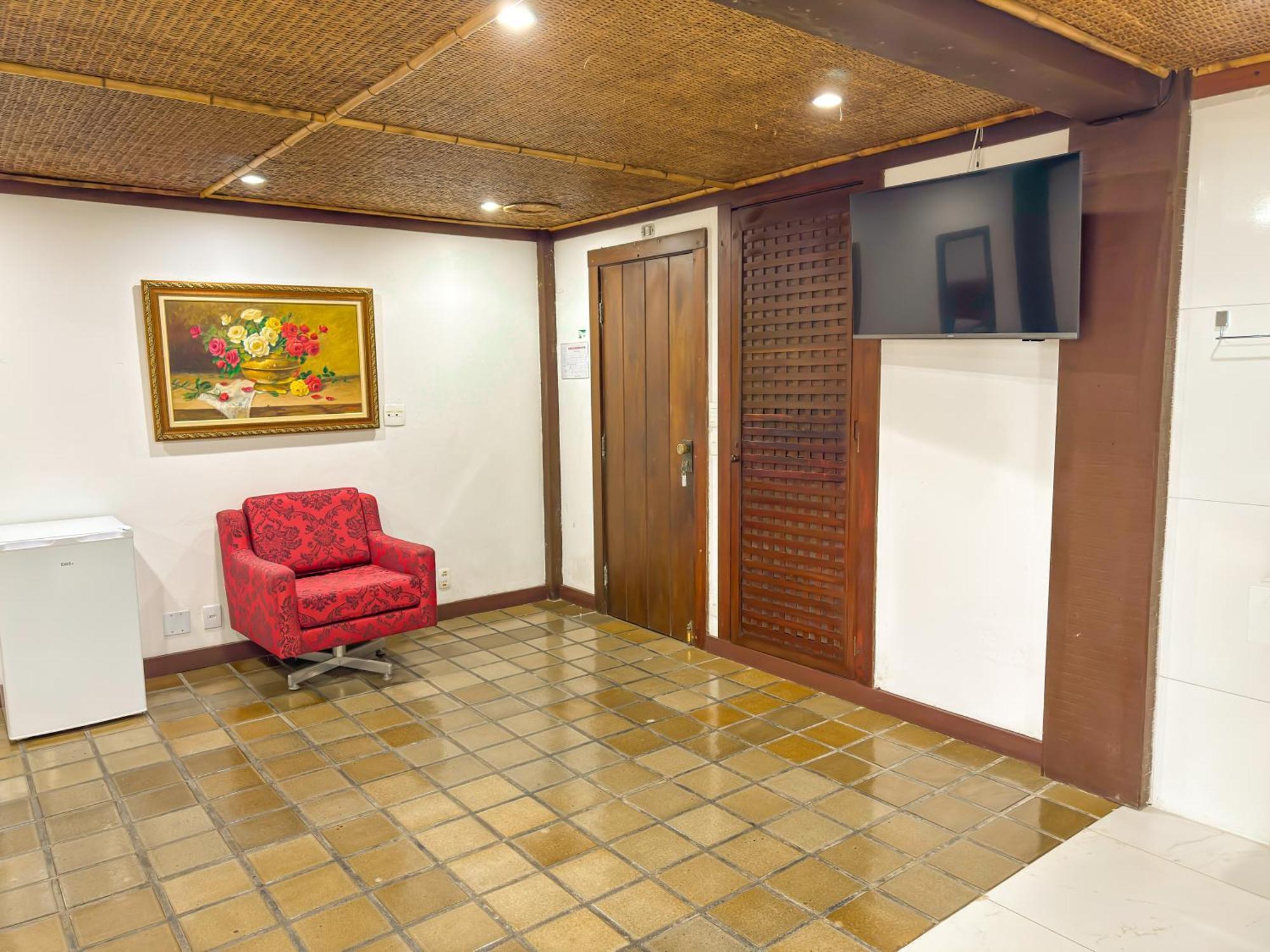 Standard Room Bath