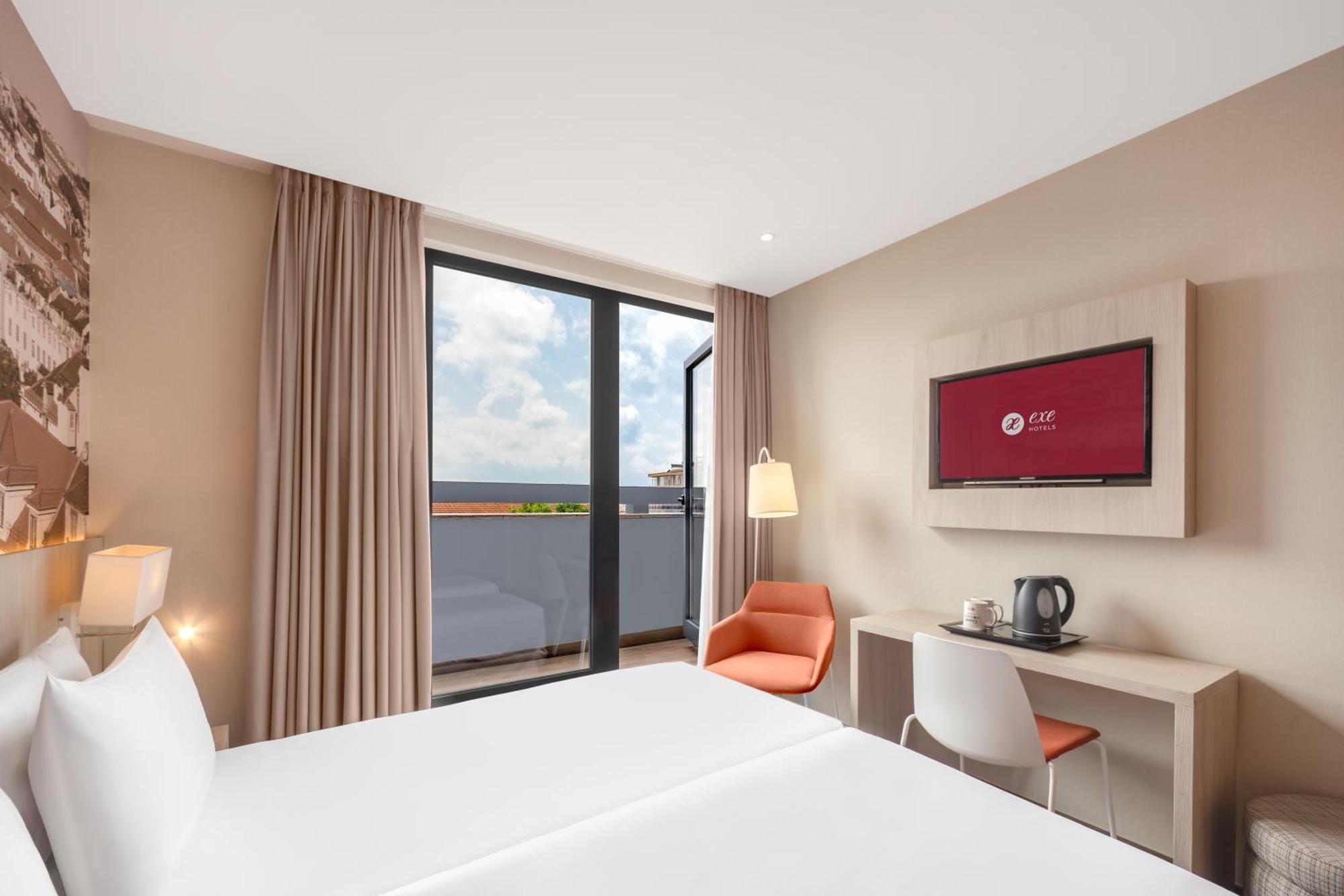 Double Room Balcony,1683854080:JPEG