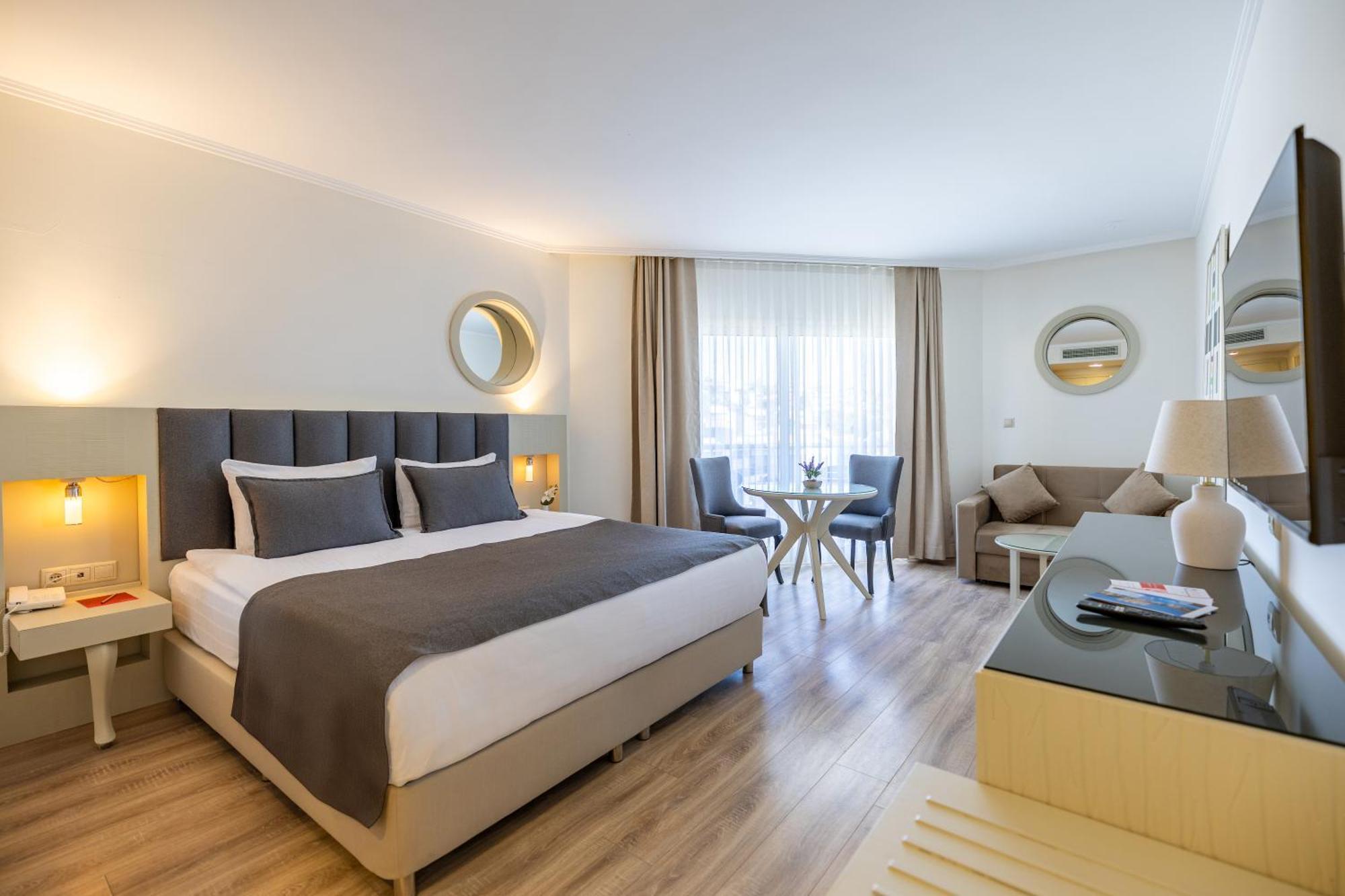 Quarto Família com Vista para o Jardim