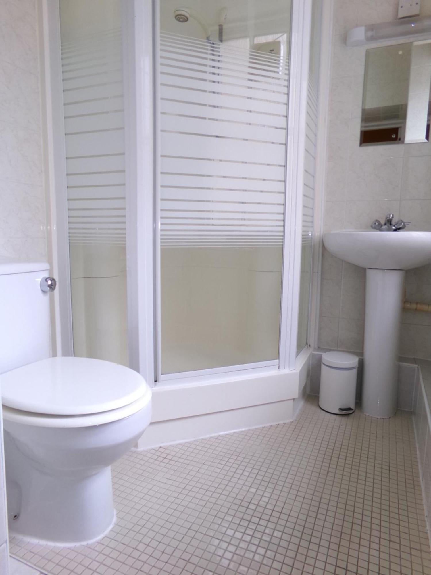 Family Room ensuite
