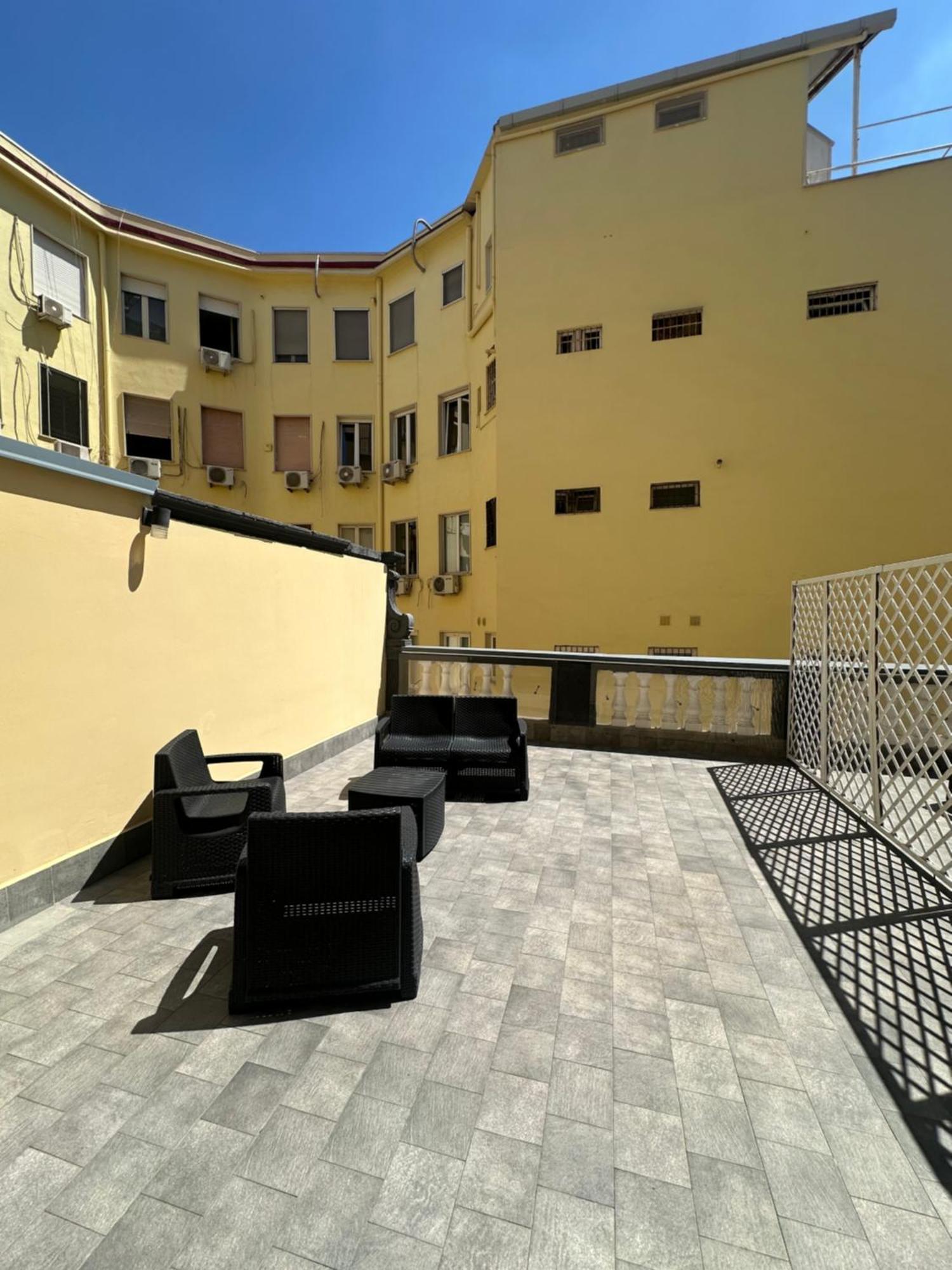 Superior King Room Terrace