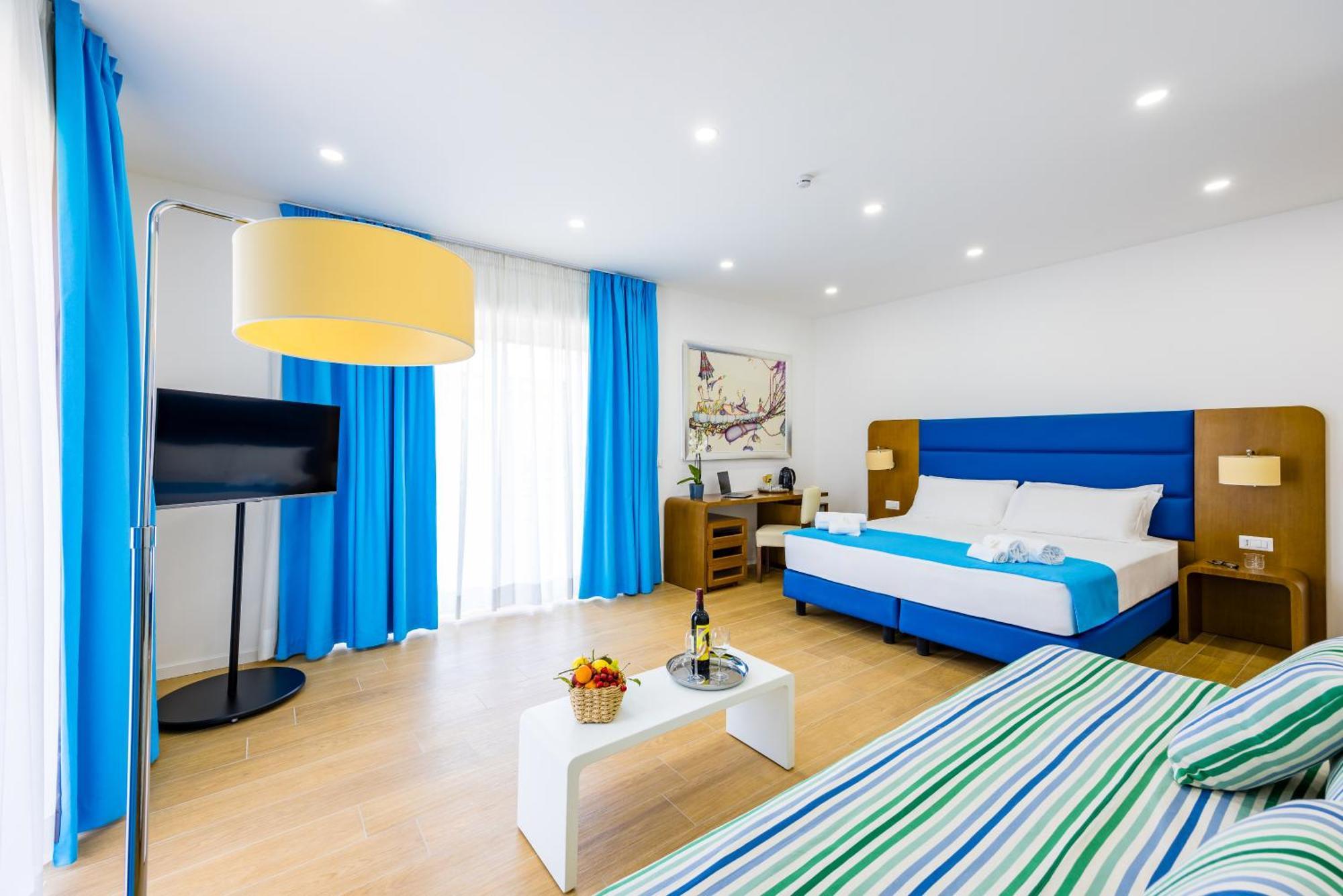 Triple Room Balcony