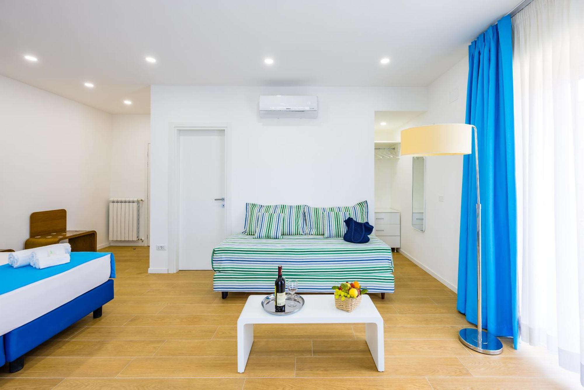 Triple Room Balcony