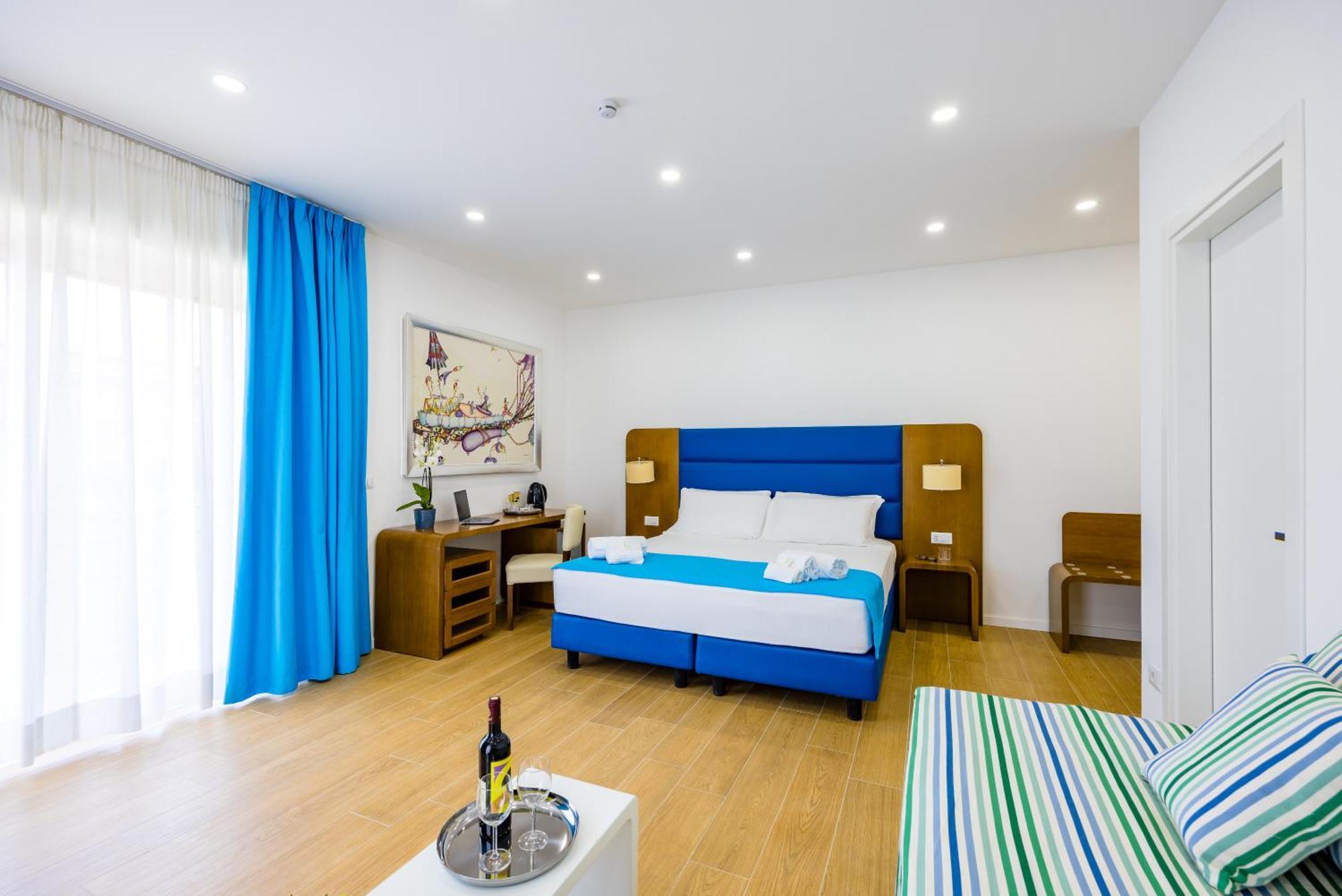 Triple Room Balcony