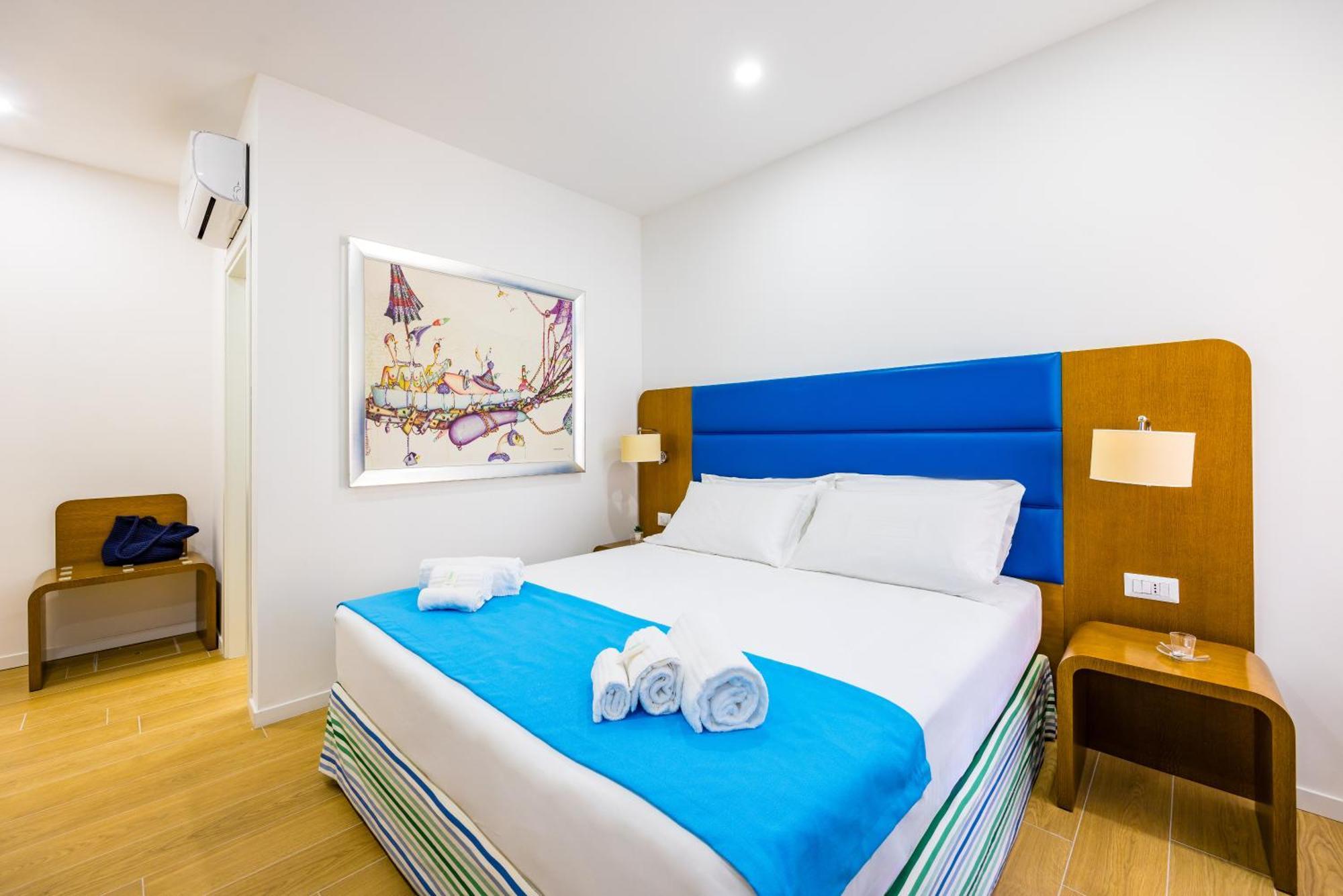 Double Room Private Bathroom