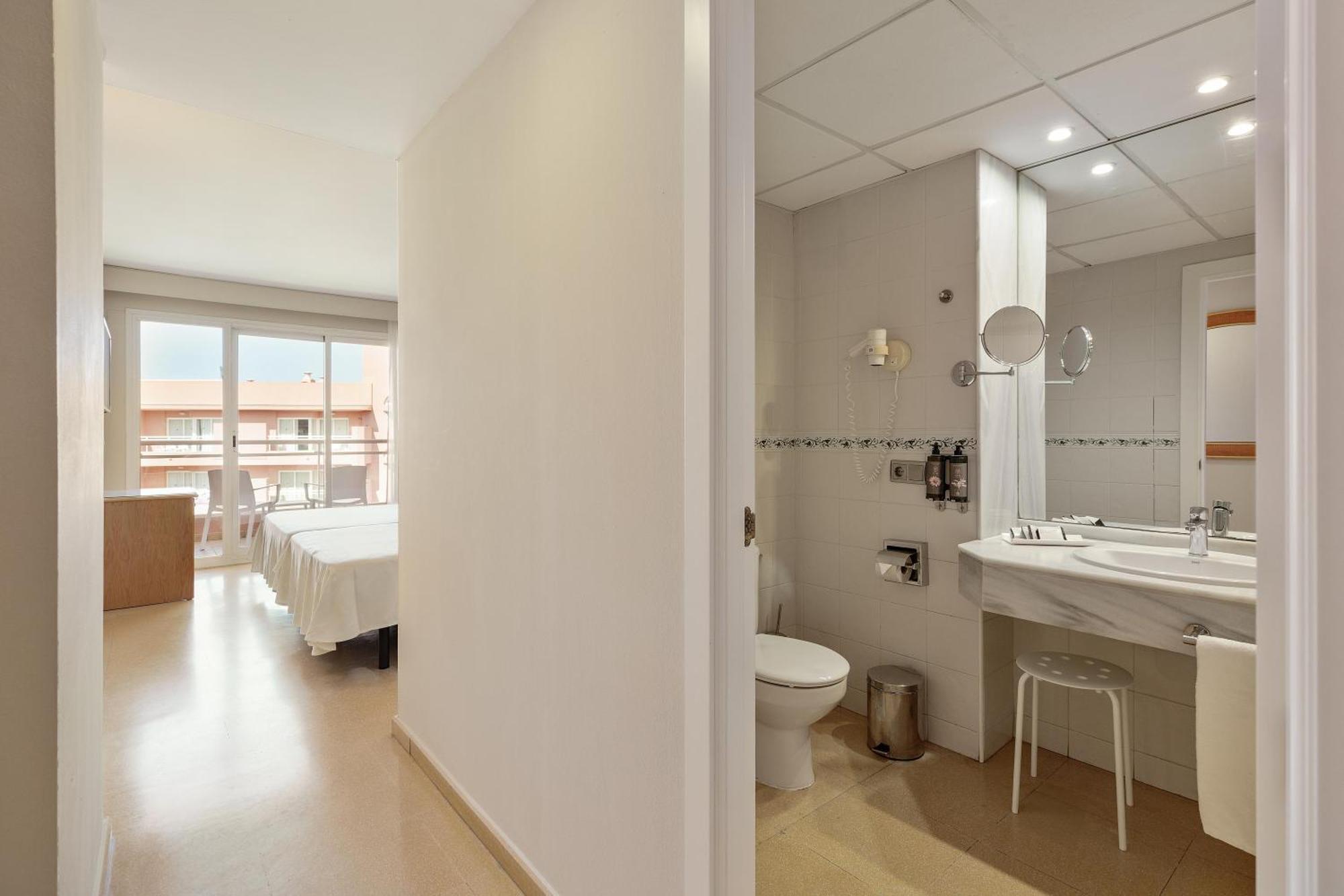 Apartment mit 1 Schlafzimmer (2 Erwachsene + 1 Kind)