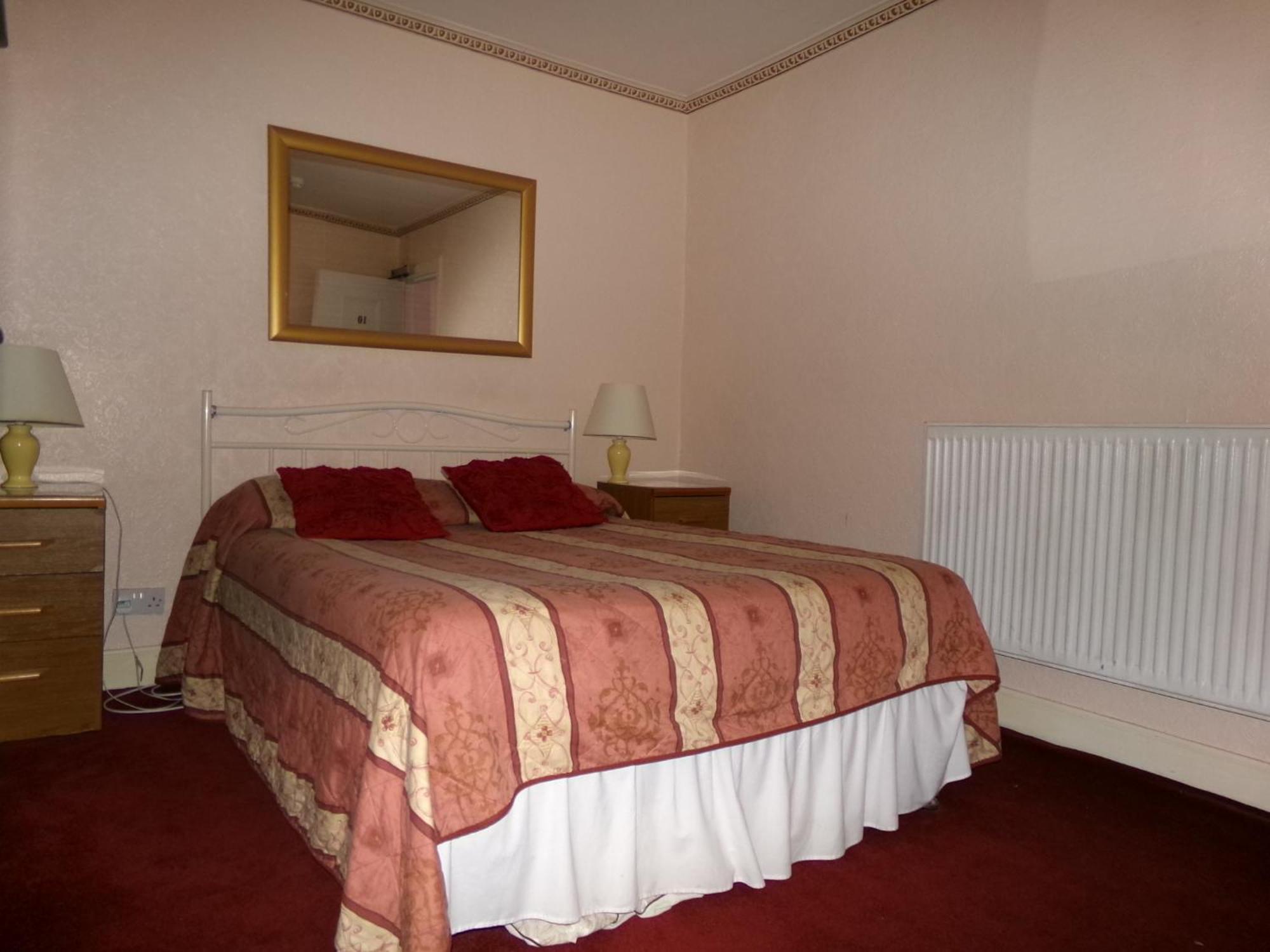 Double Room Private External Shower Room