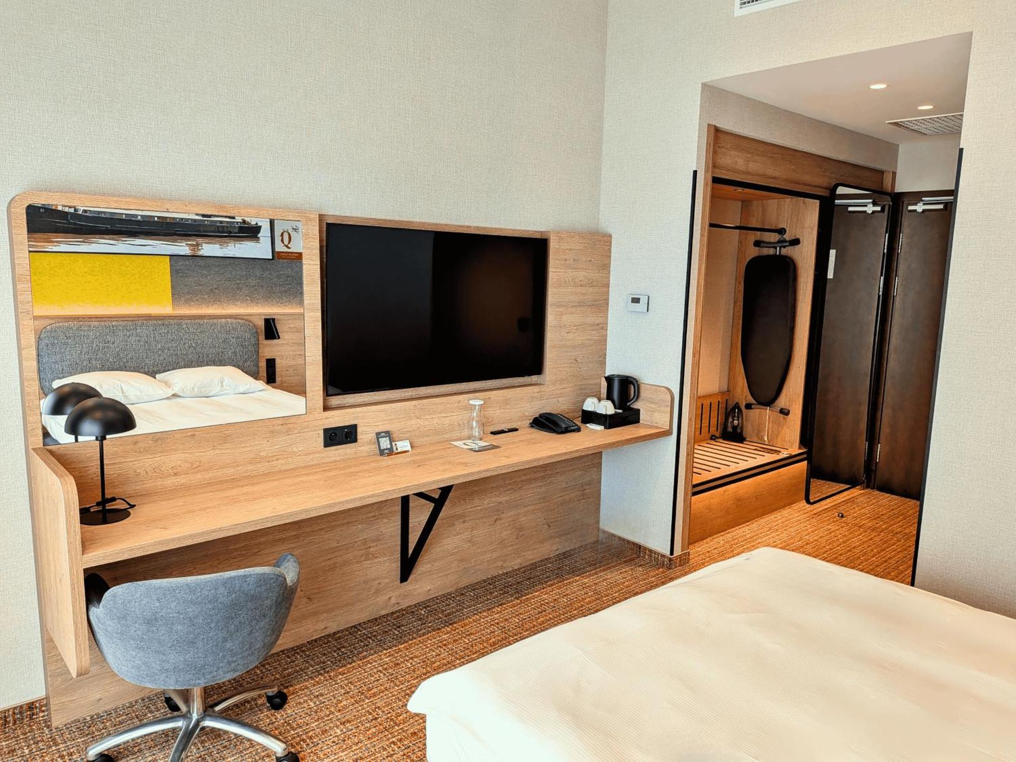 Superior Zimmer mit Kingsize-Bett