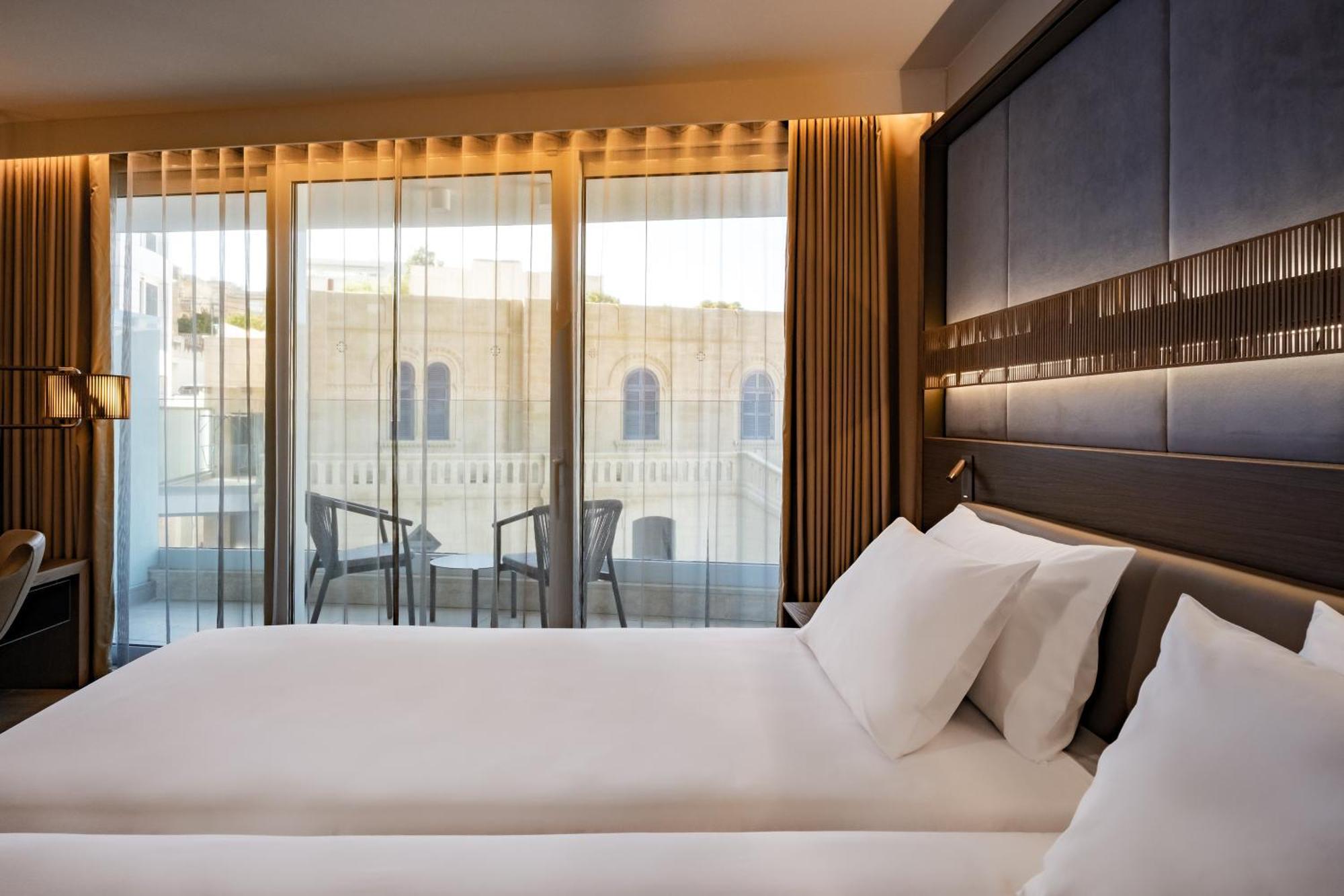 Twin Room Balcony Pjazza Room