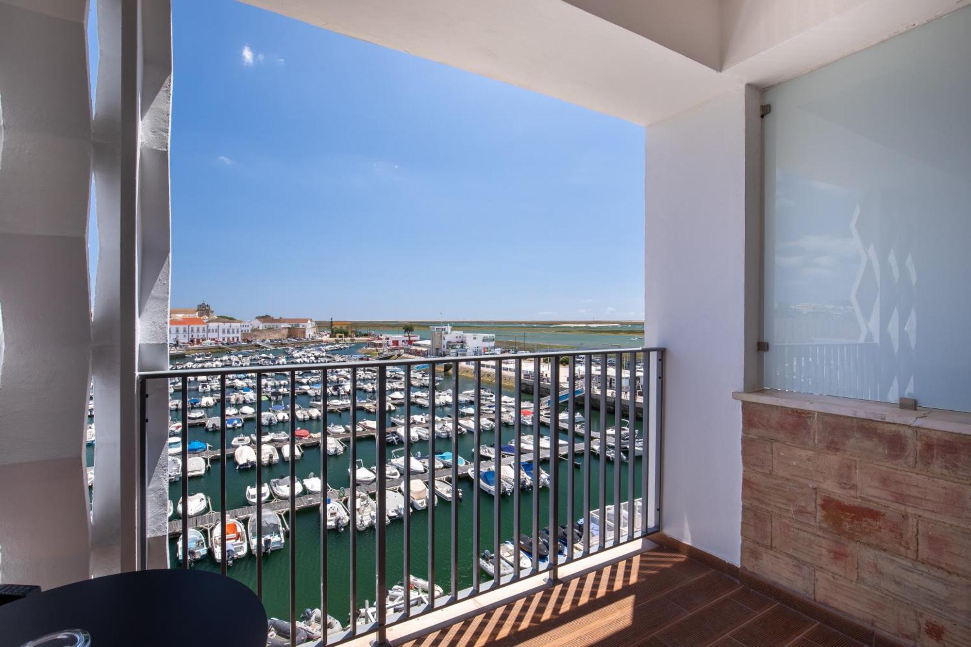 Double or Twin Room Marina View