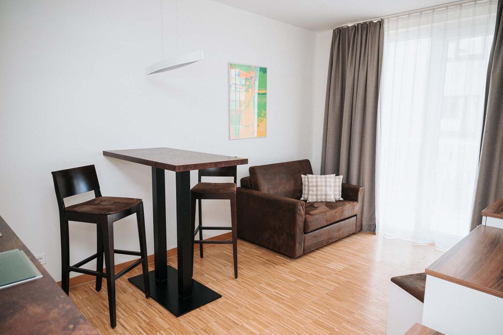 One-Bedroom Apartment
