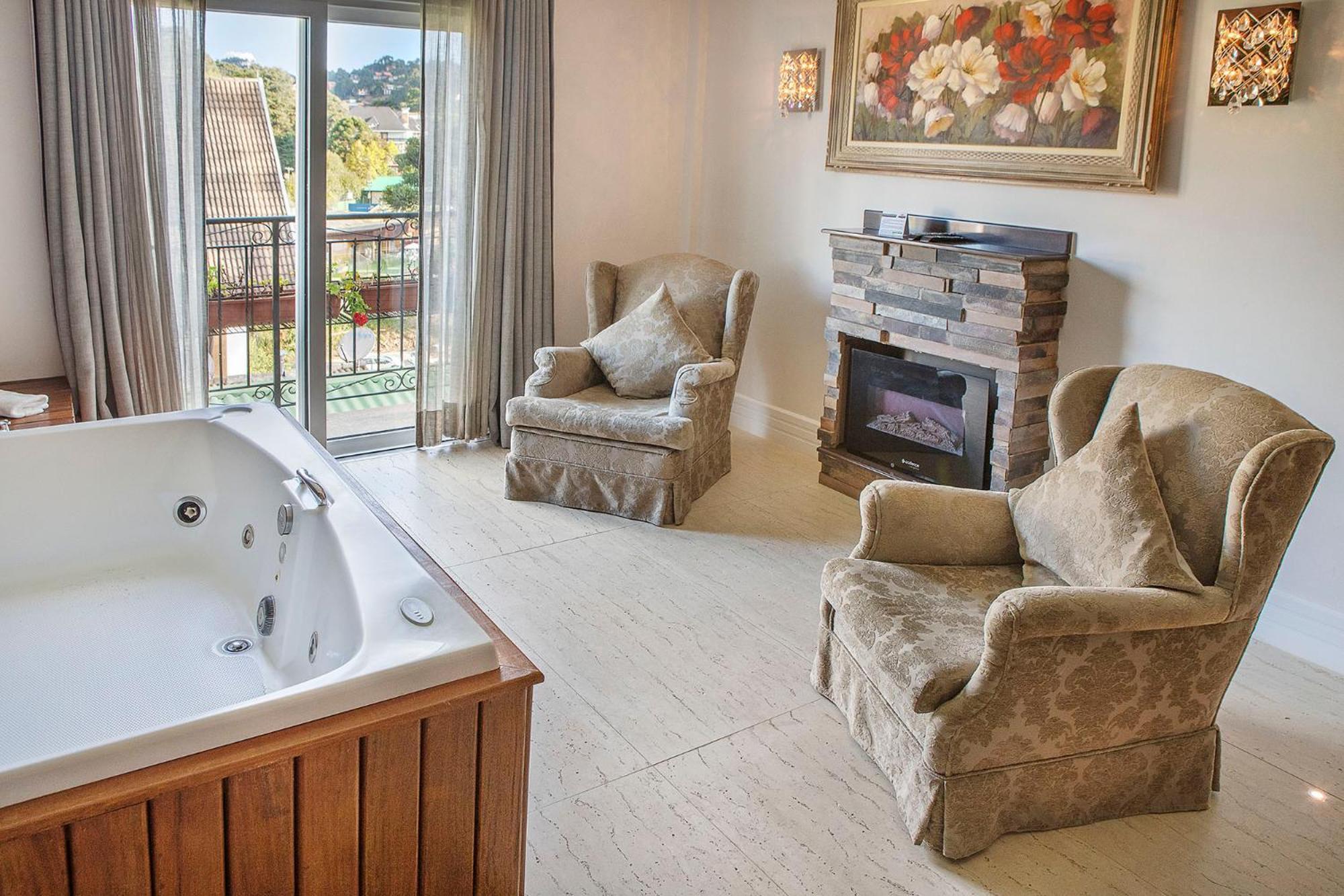 Honeymoon Suite