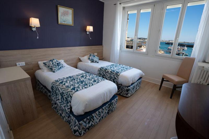 Twin Room Sea View