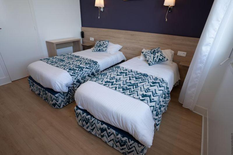 Twin Room Sea View