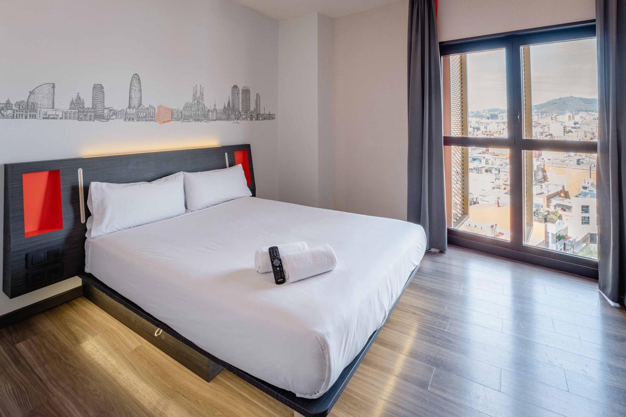 Chambre Double - Accessible aux Personnes à Mobilité Réduite