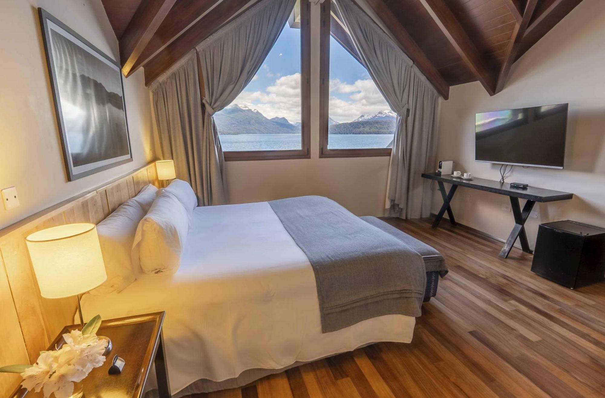Superior Double Room Lake View