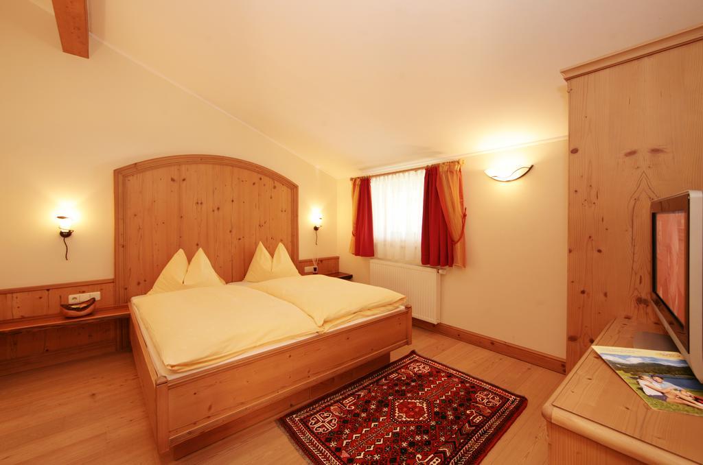 Family Suite,1550725306:JPEG