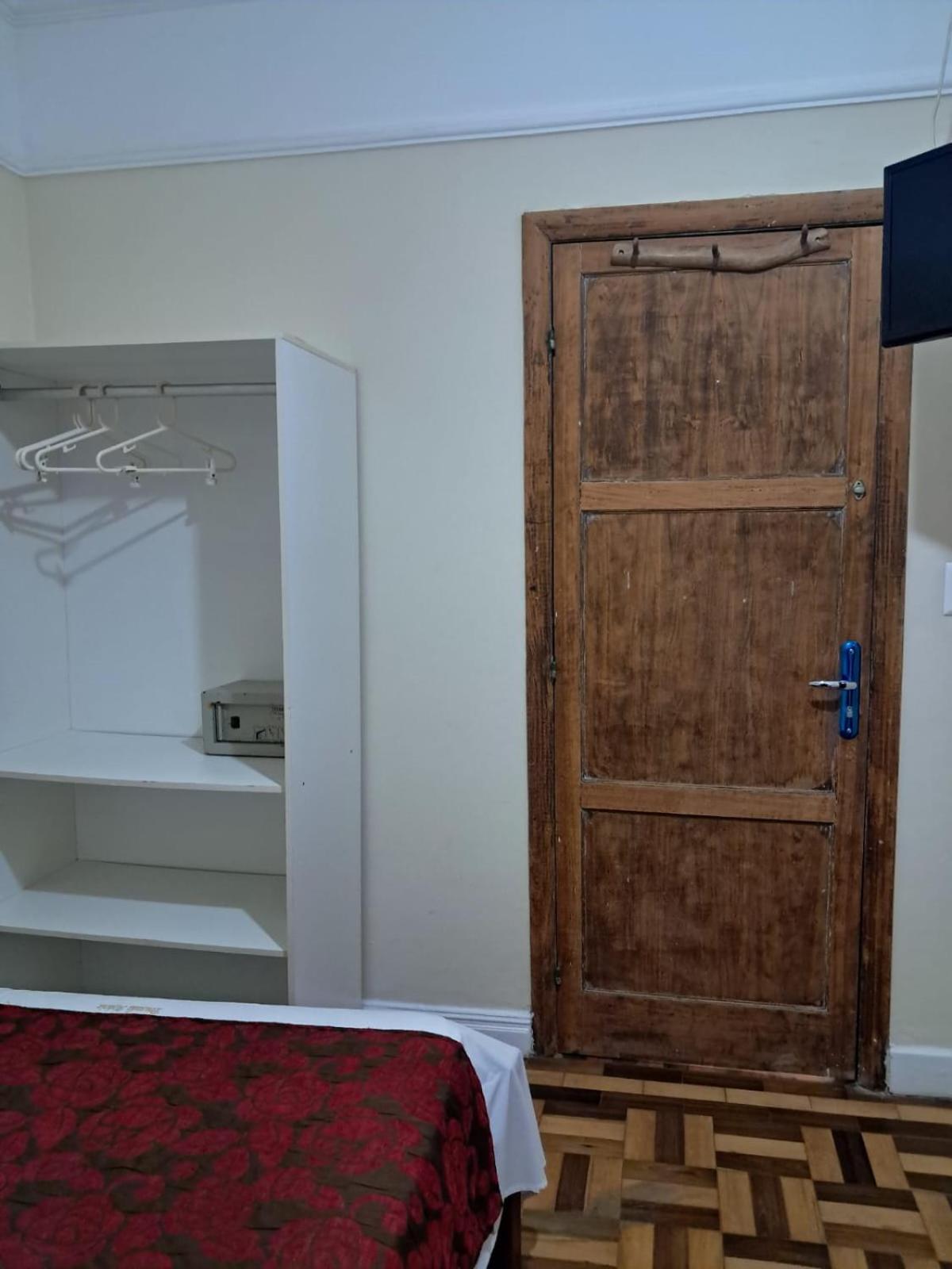 Standard Double Room Fan