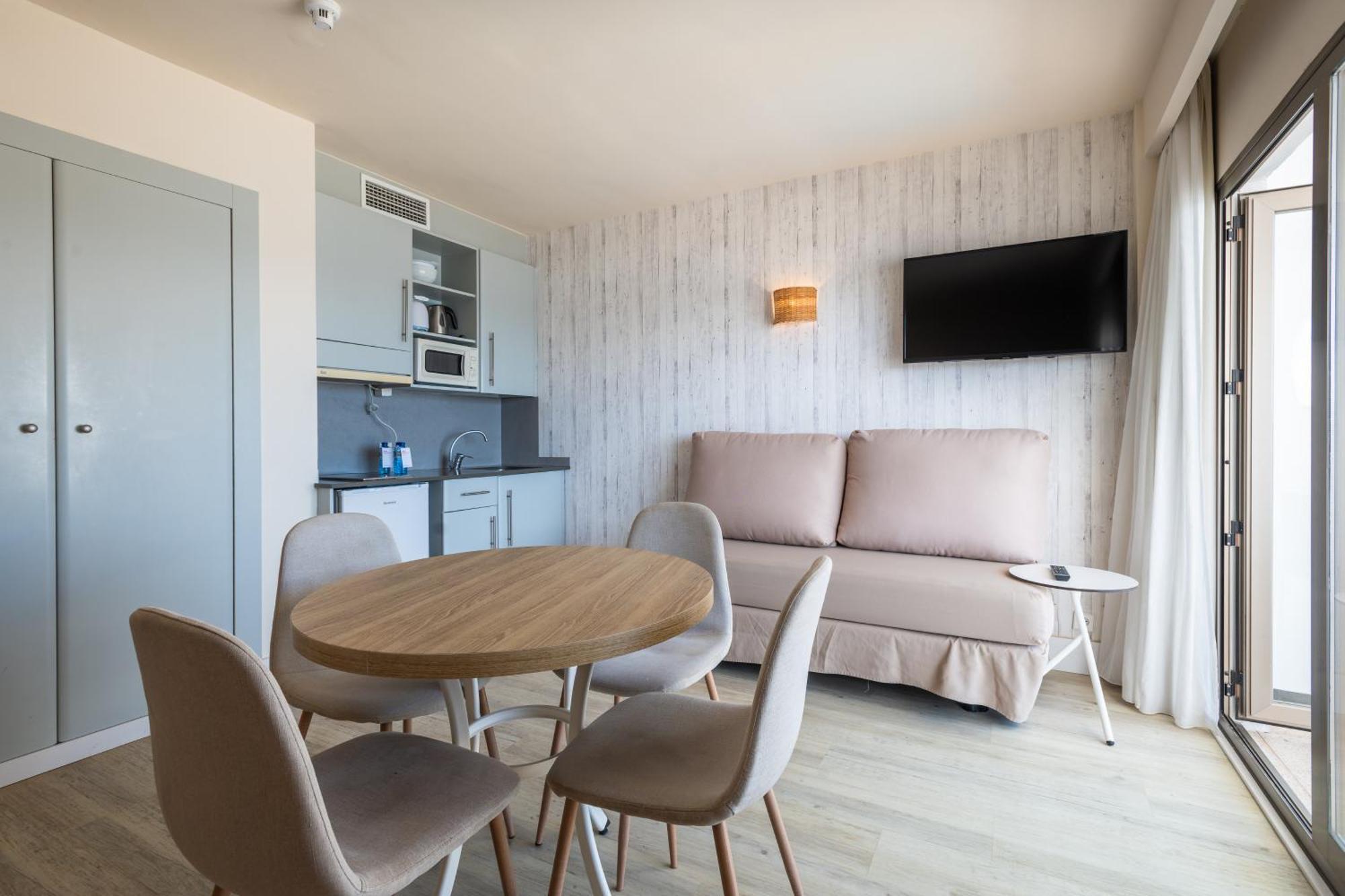Suite voor 4 personen met Uitzicht op Zee