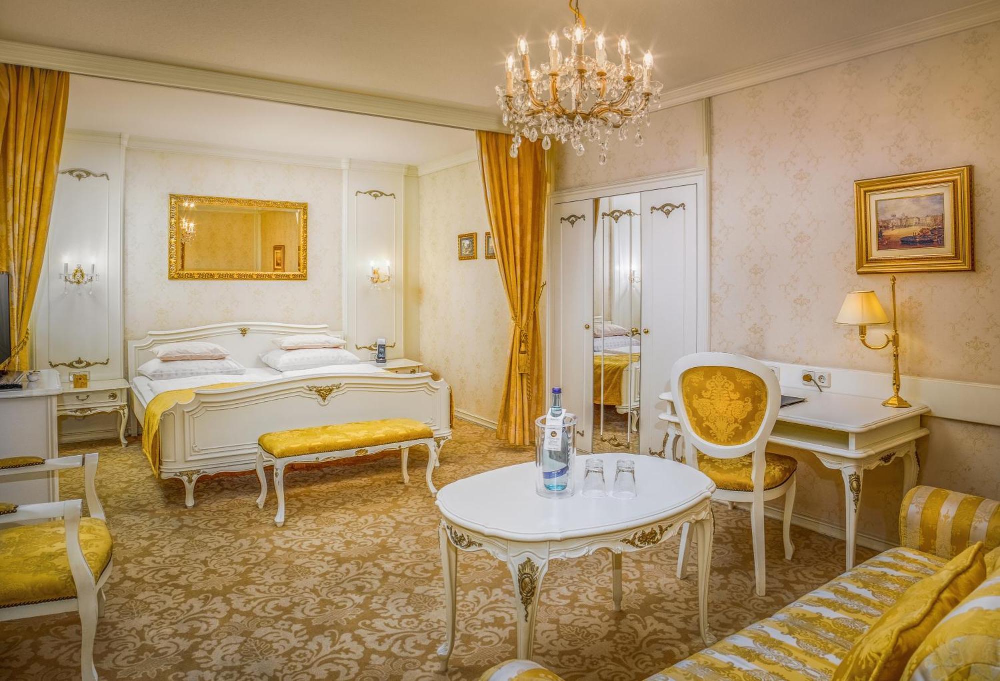 Junior Suite