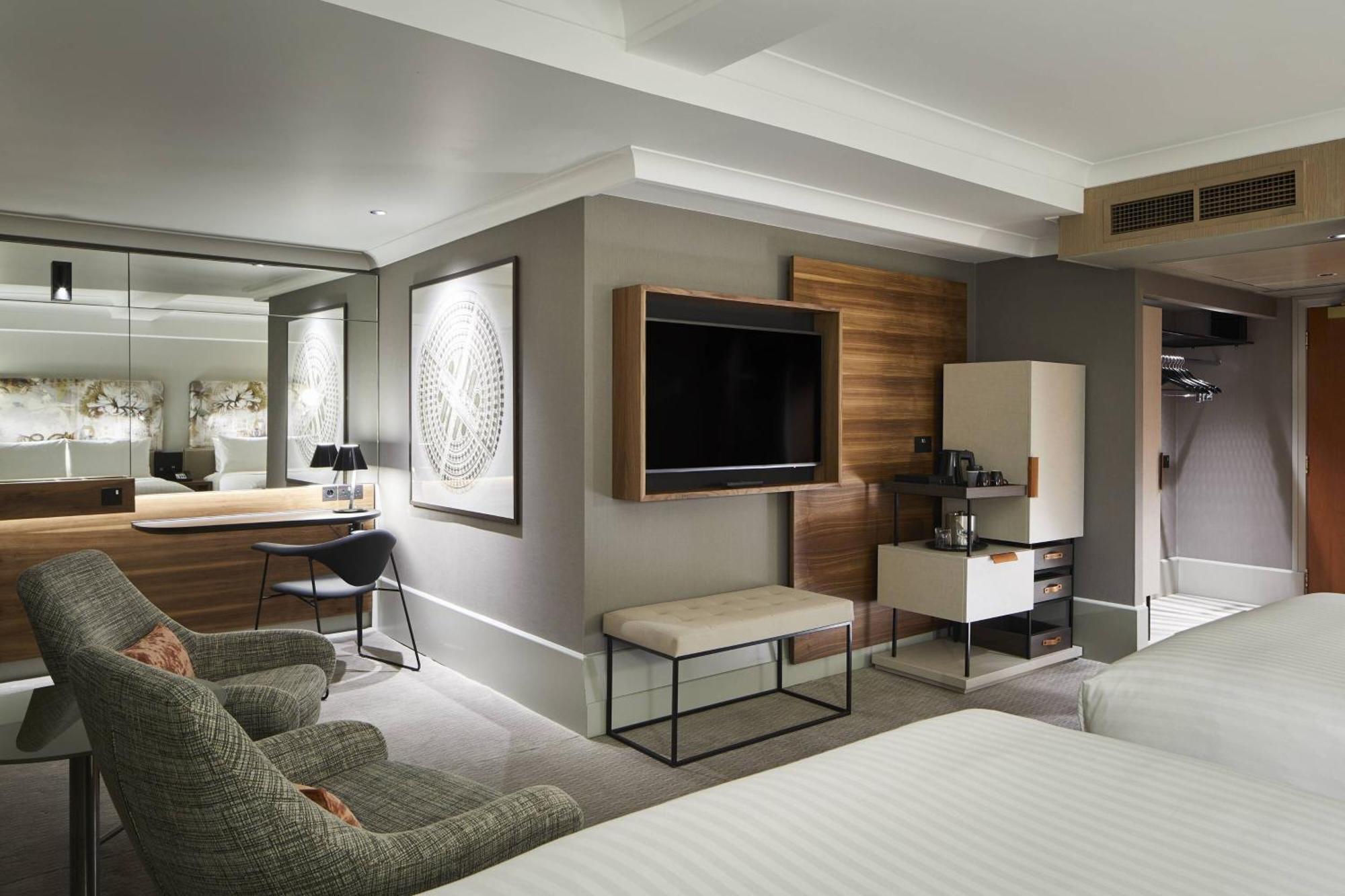 Deluxe Family Room Guest room 2 Double