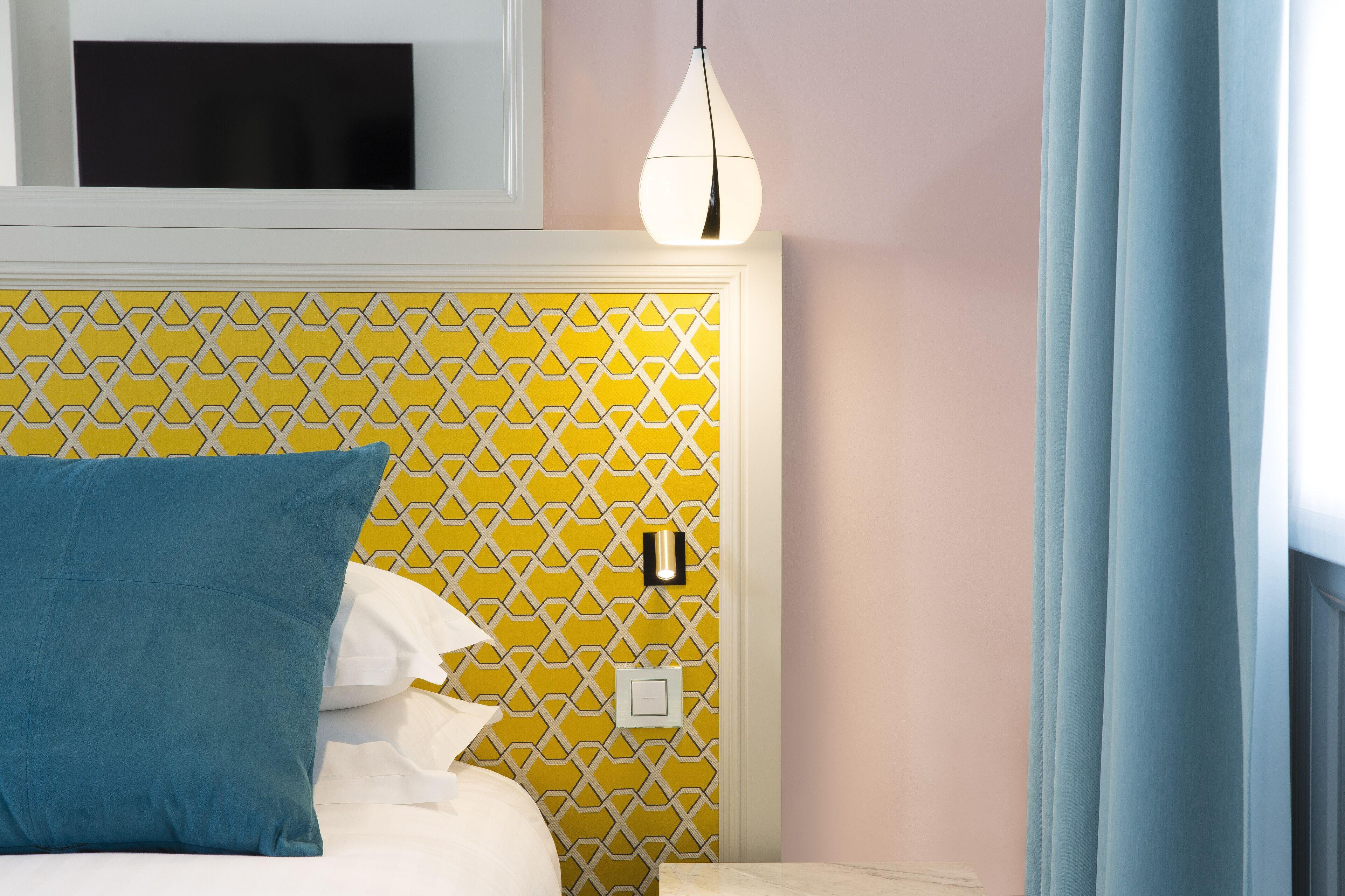 Classic Single Room