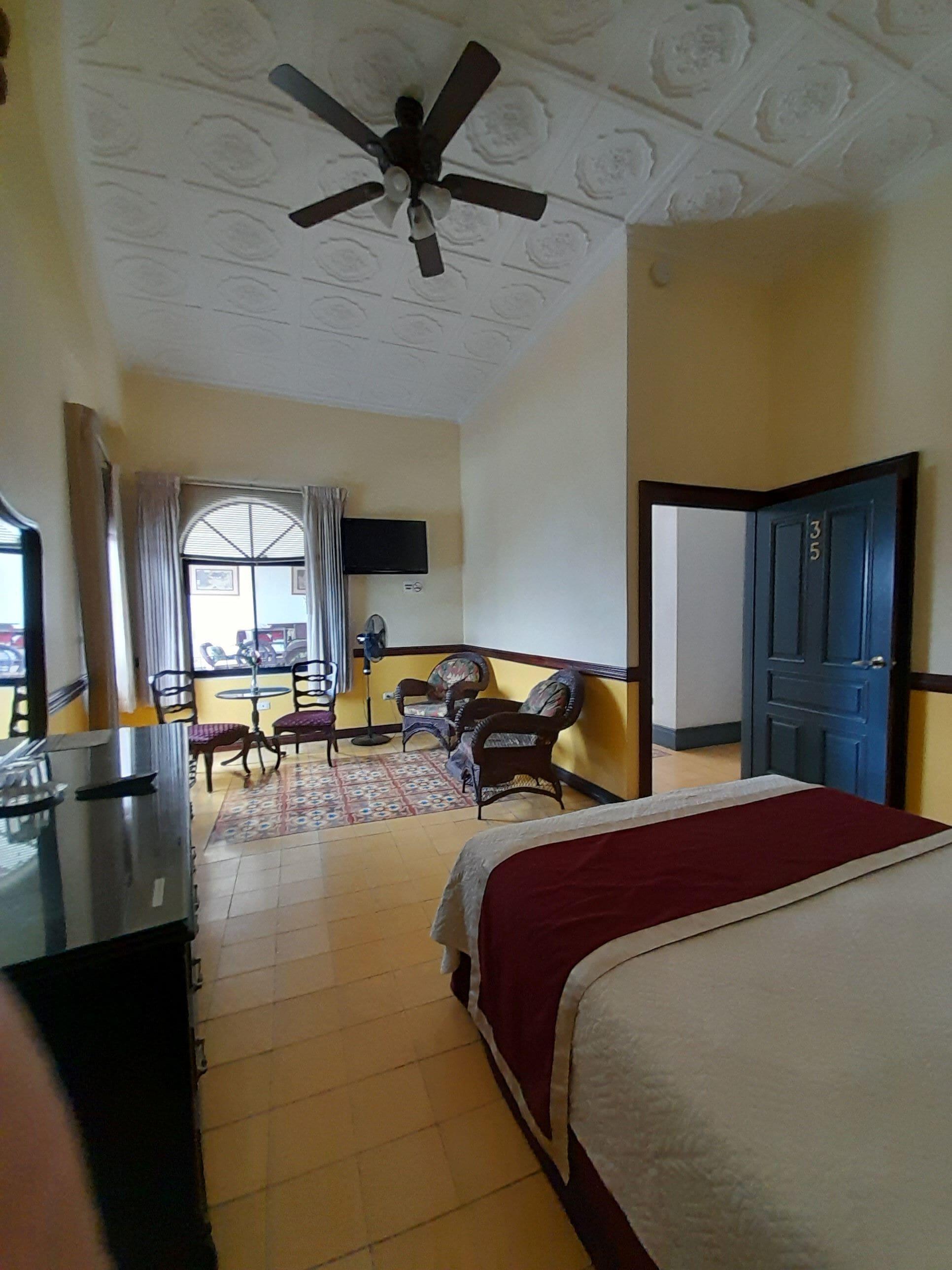 Superior Queen Room