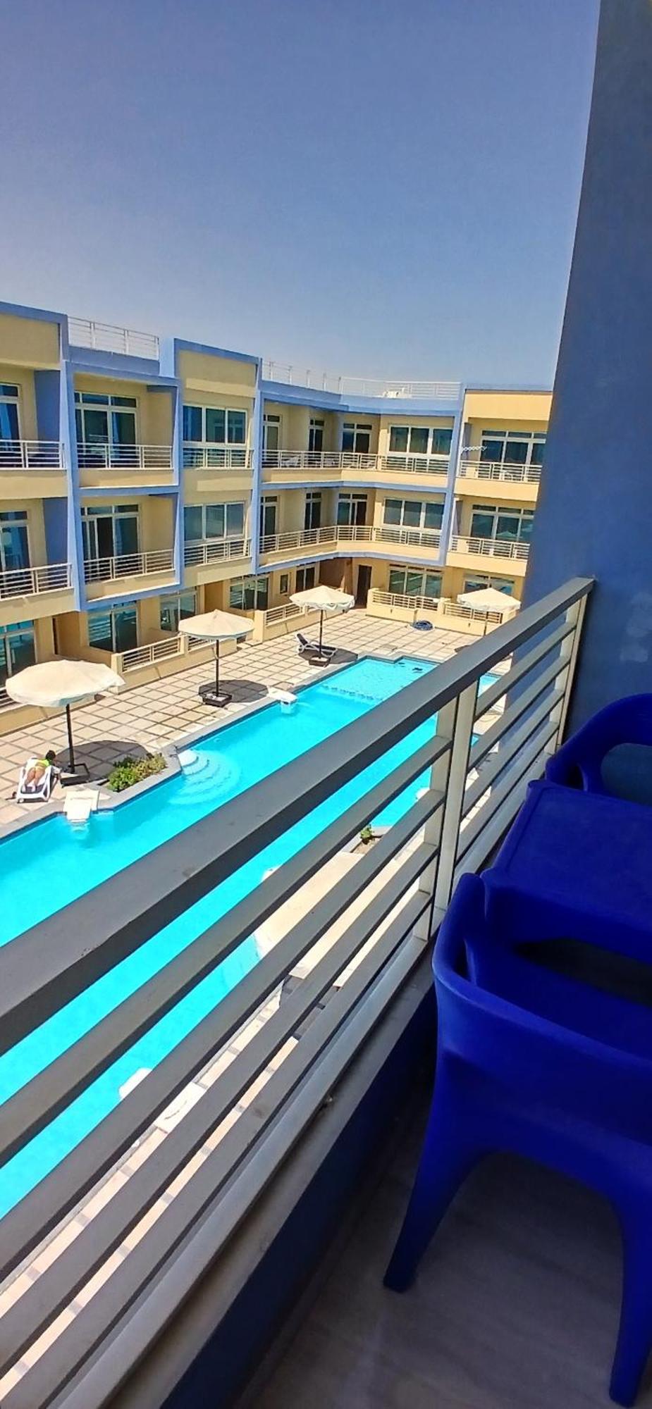 Queen Room Pool View