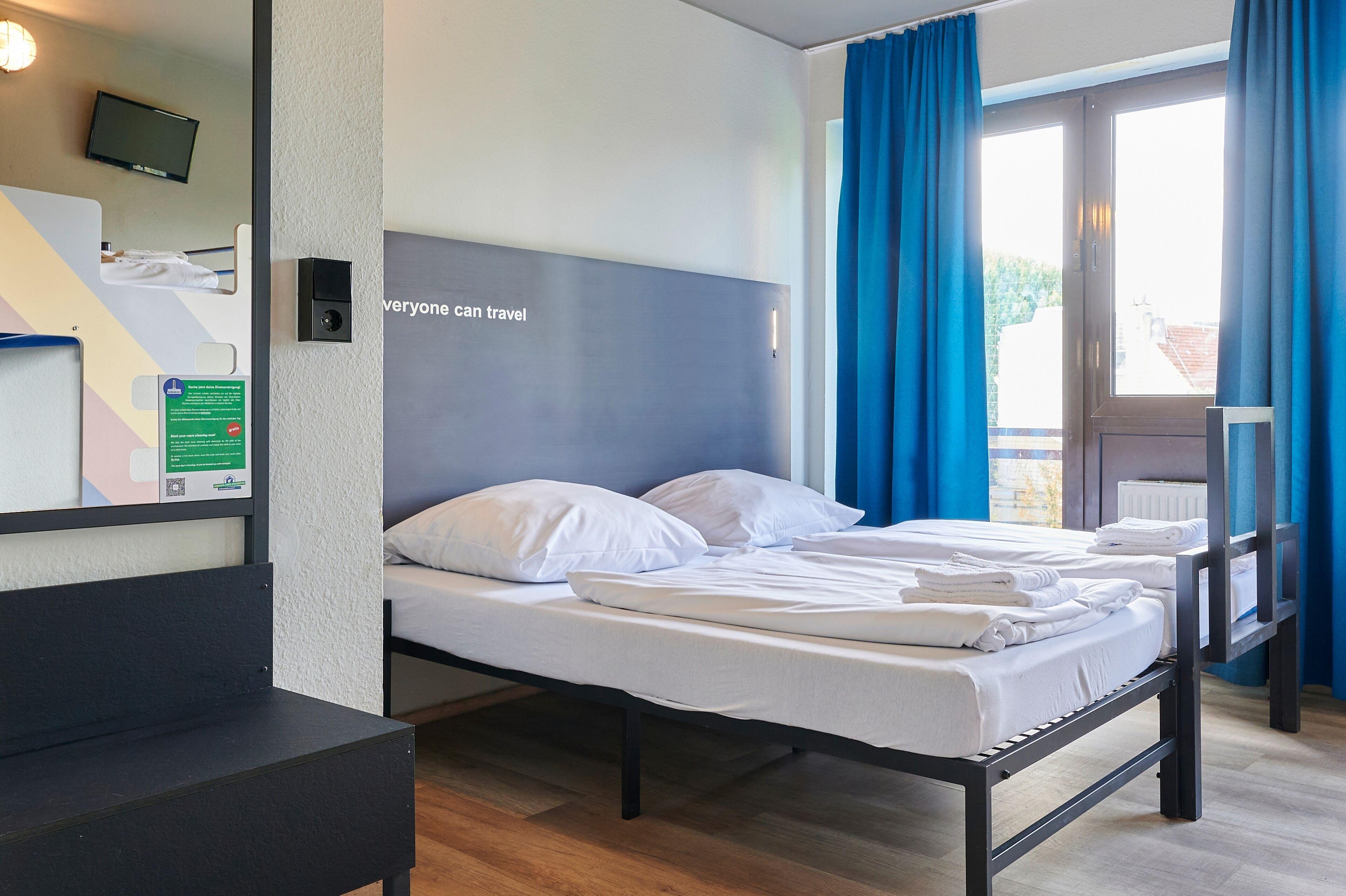 Bed 4-Bed Dormitory Room