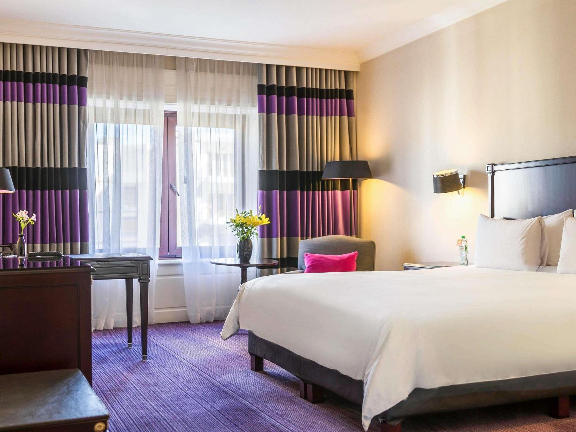Chambre Lit Queen-Size Deluxe