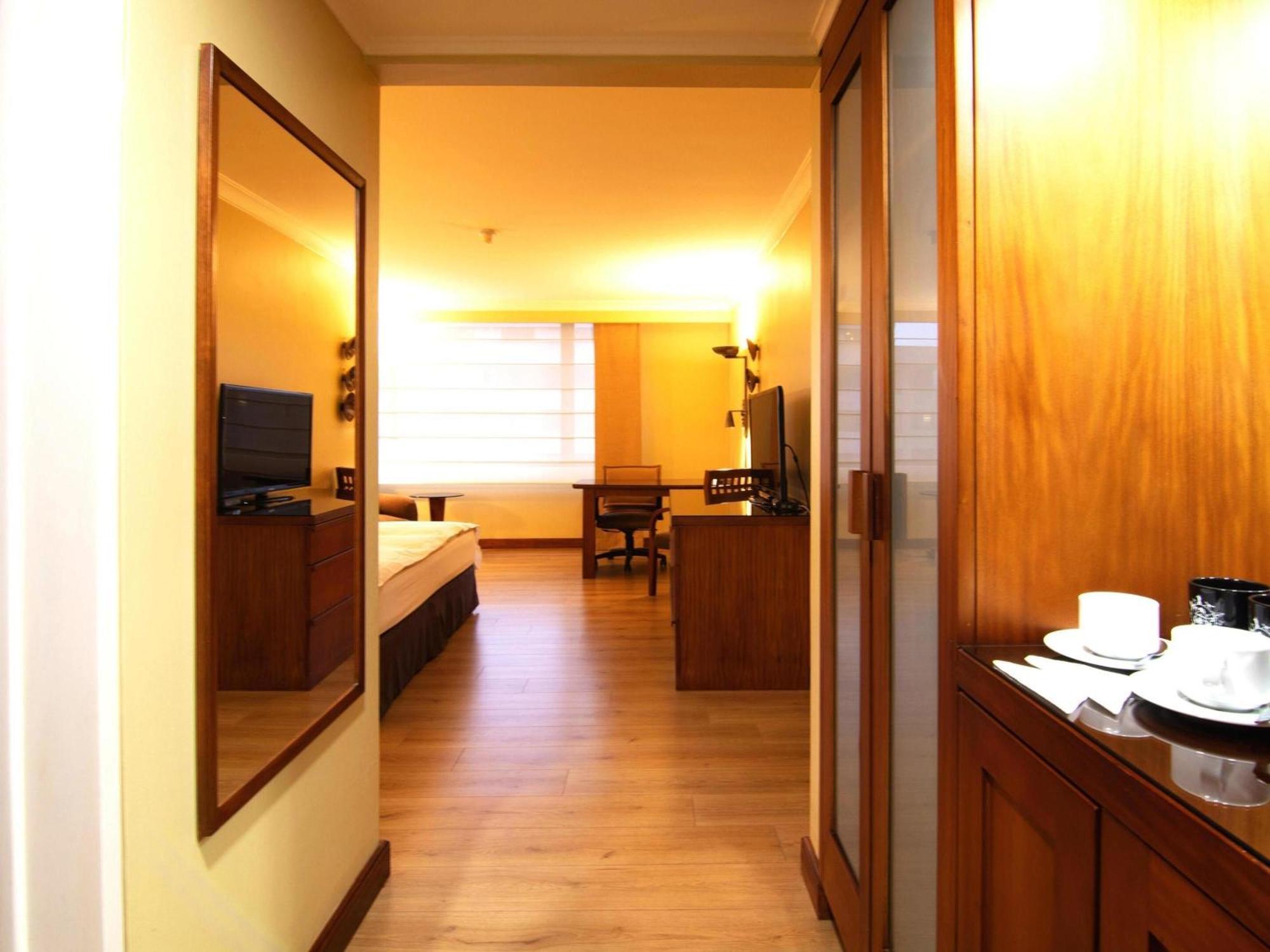 Premier Double or Twin Room,1765207369:JPEG