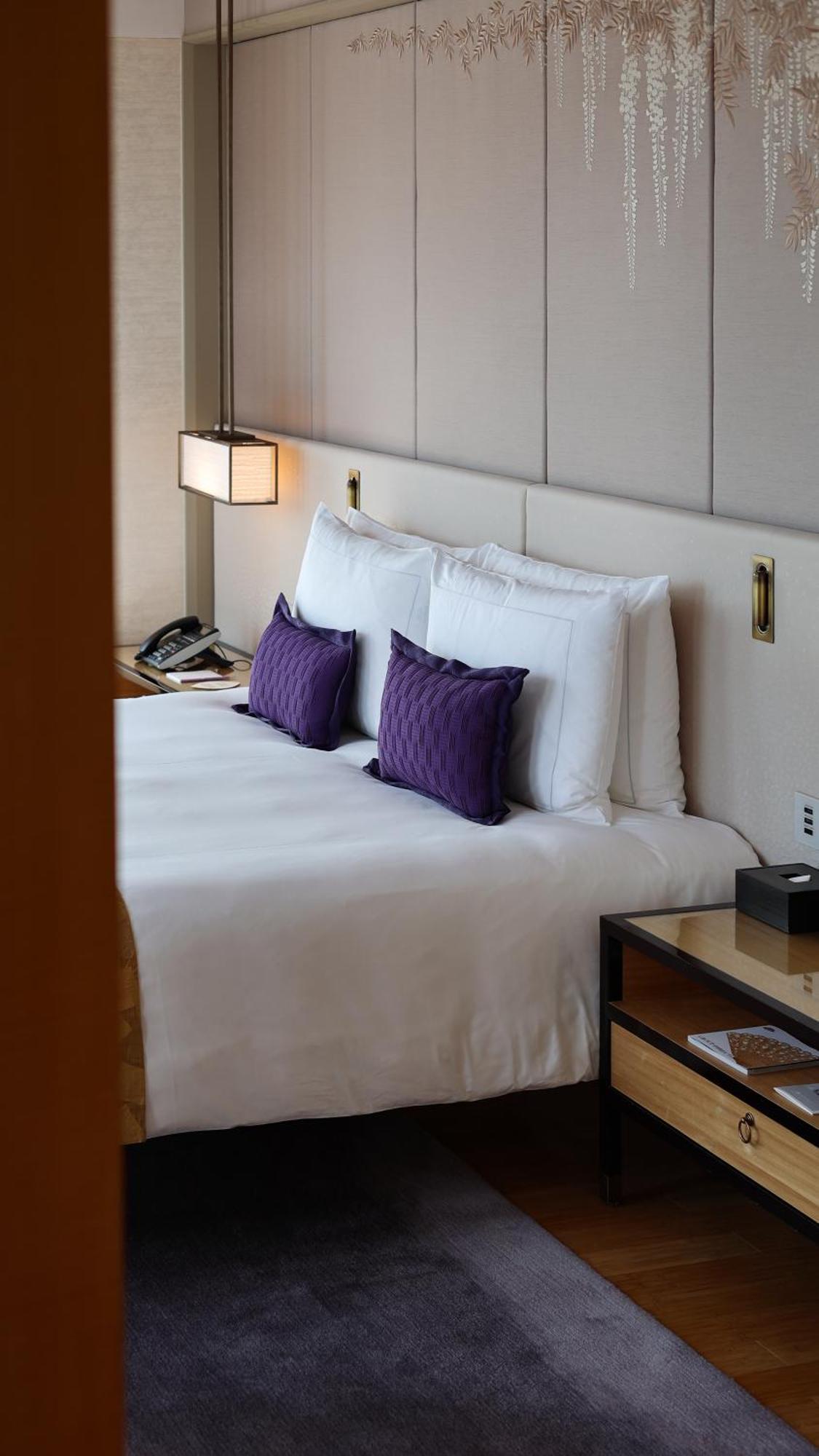Premier King Suite