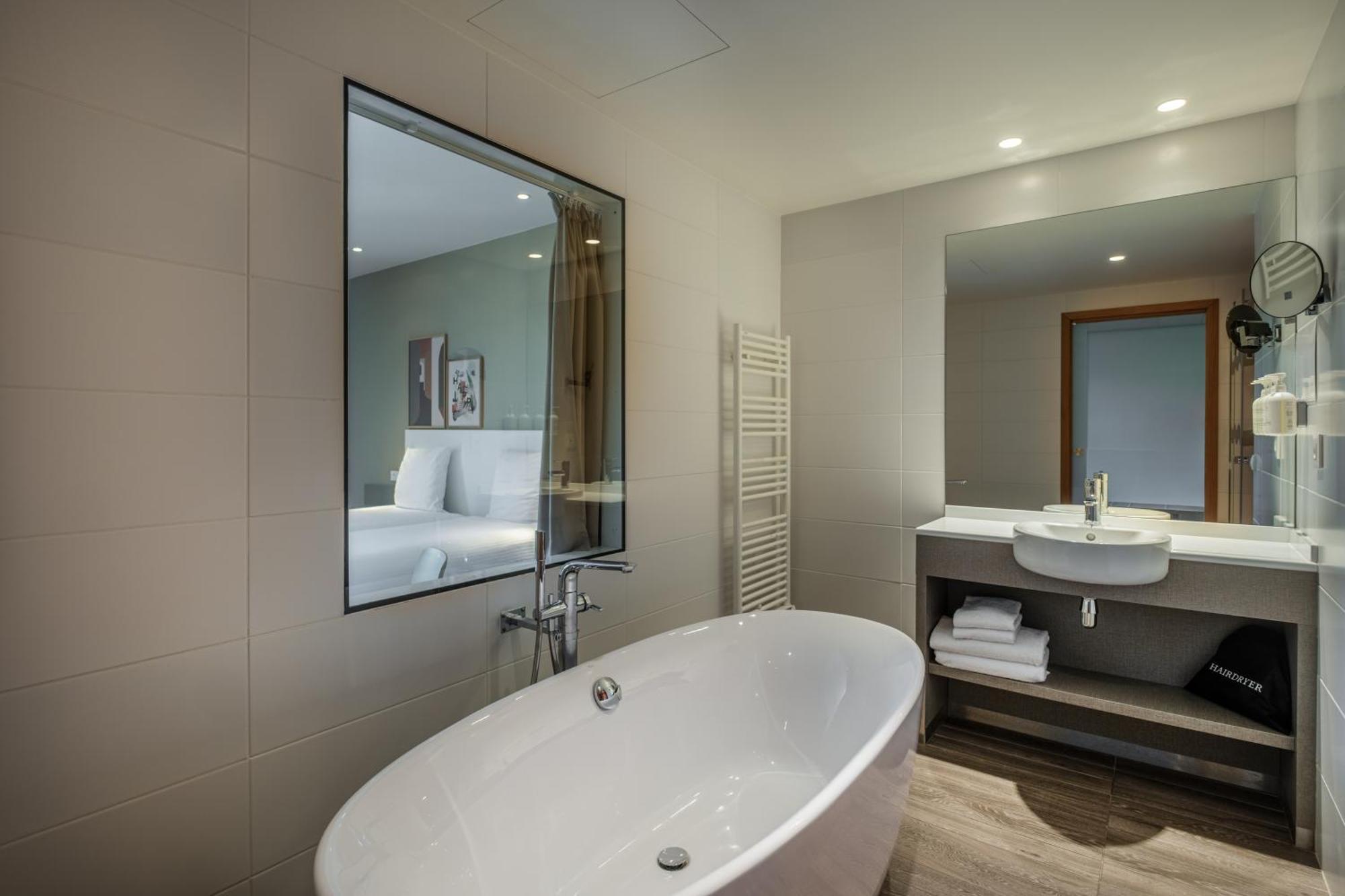 King Room River View