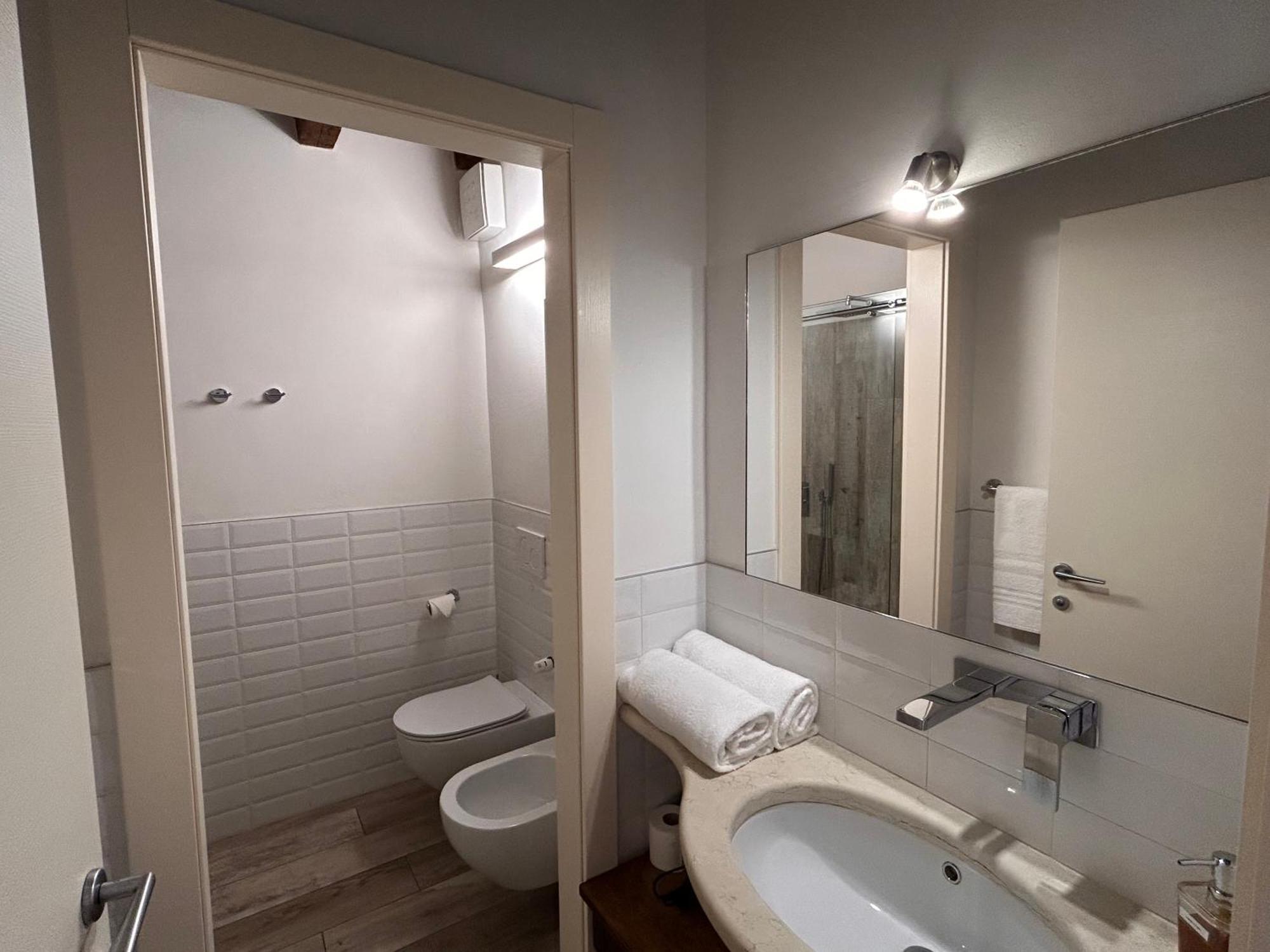 Standard Double or Twin Room Balcony