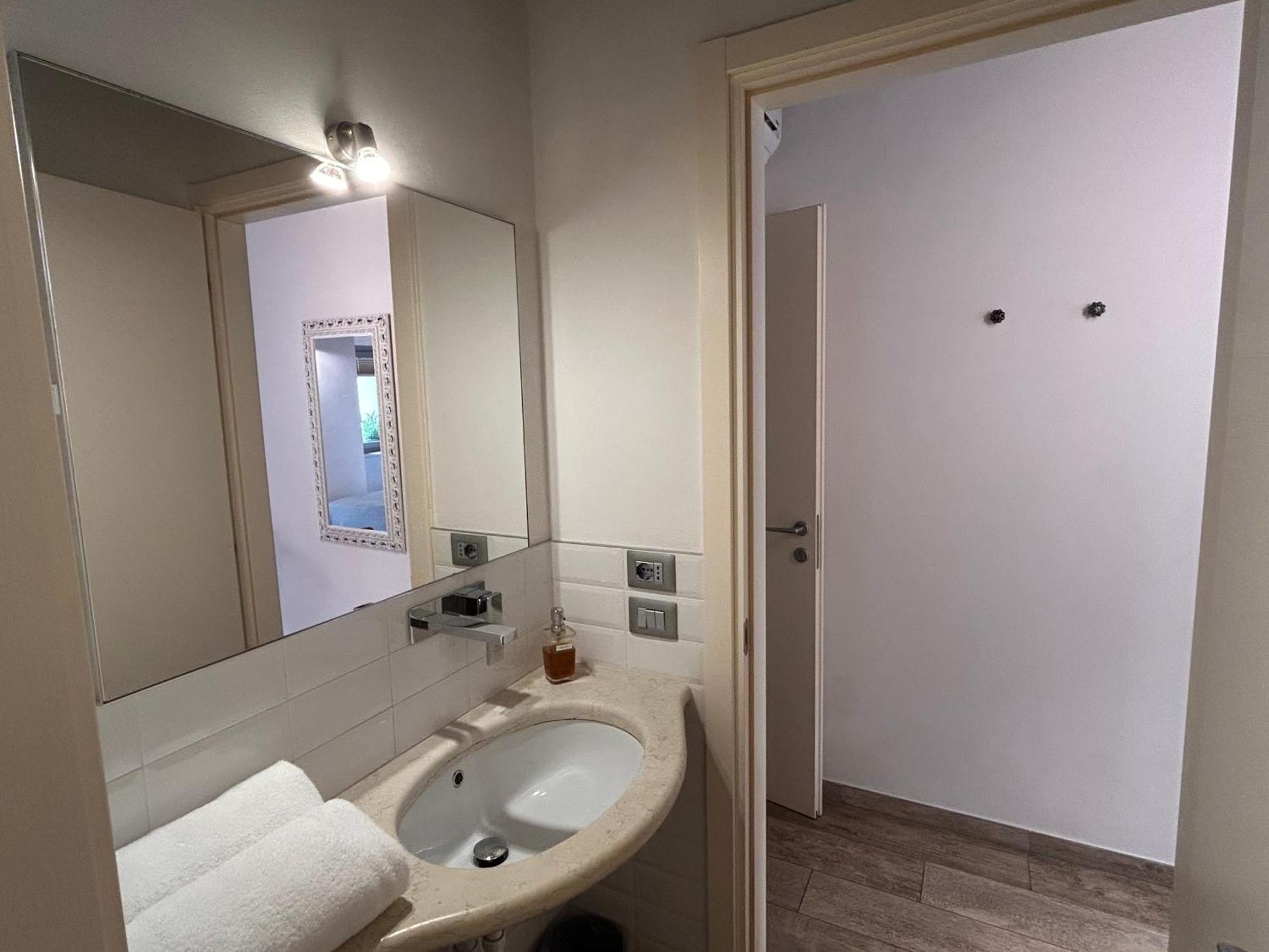 Standard Double or Twin Room Balcony